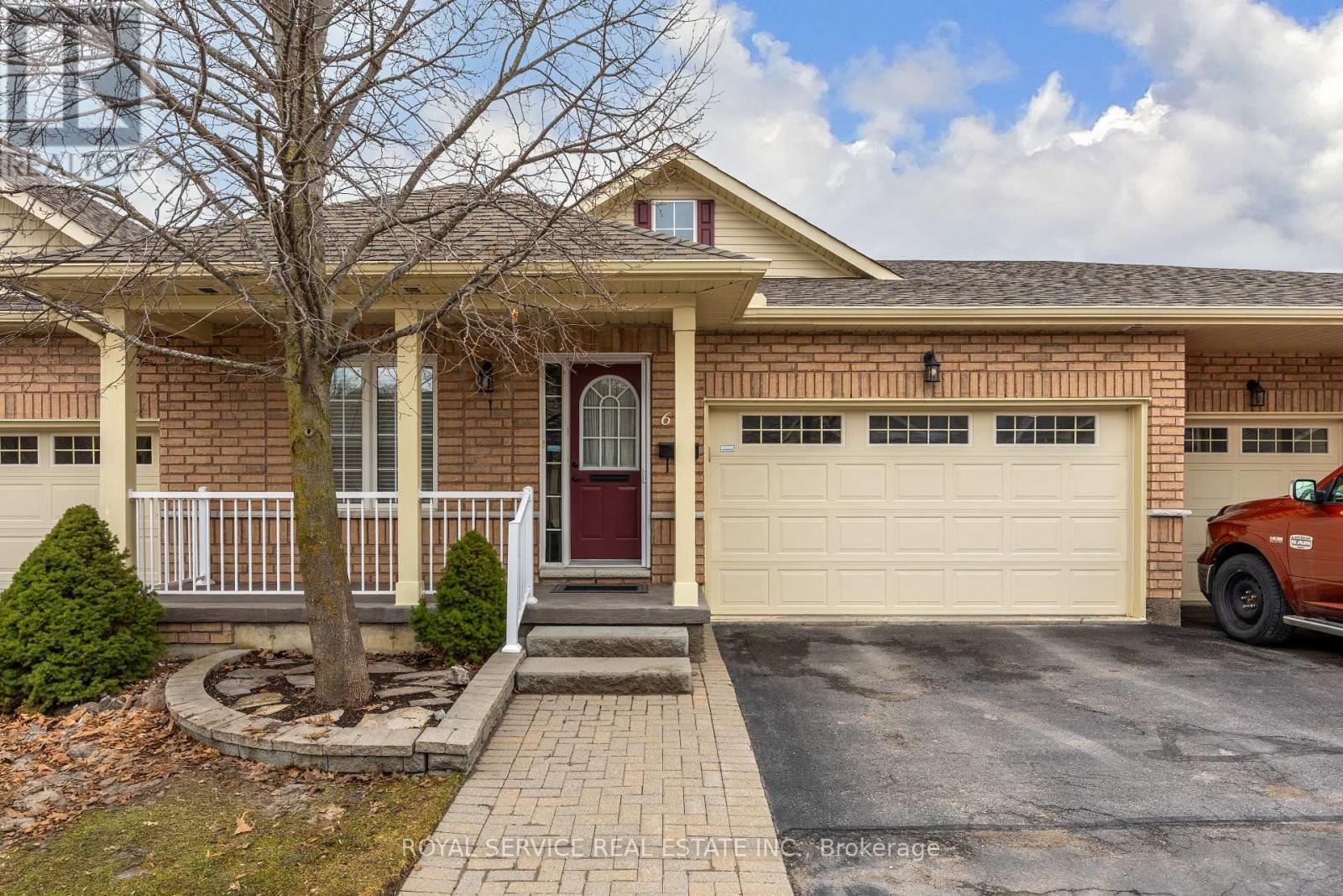 6 - 877 Wentworth Street, Peterborough, Ontario  K9J 8R7 - Photo 2 - X12804840