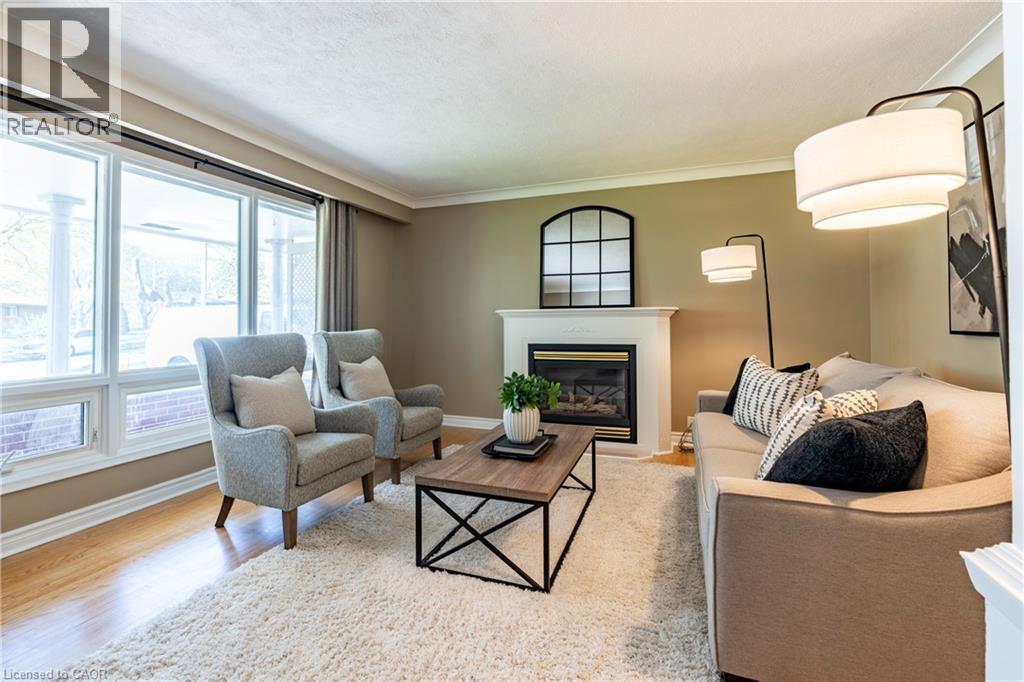 104 Boniface Avenue, Kitchener, Ontario  N2C 1L9 - Photo 4 - 40826531