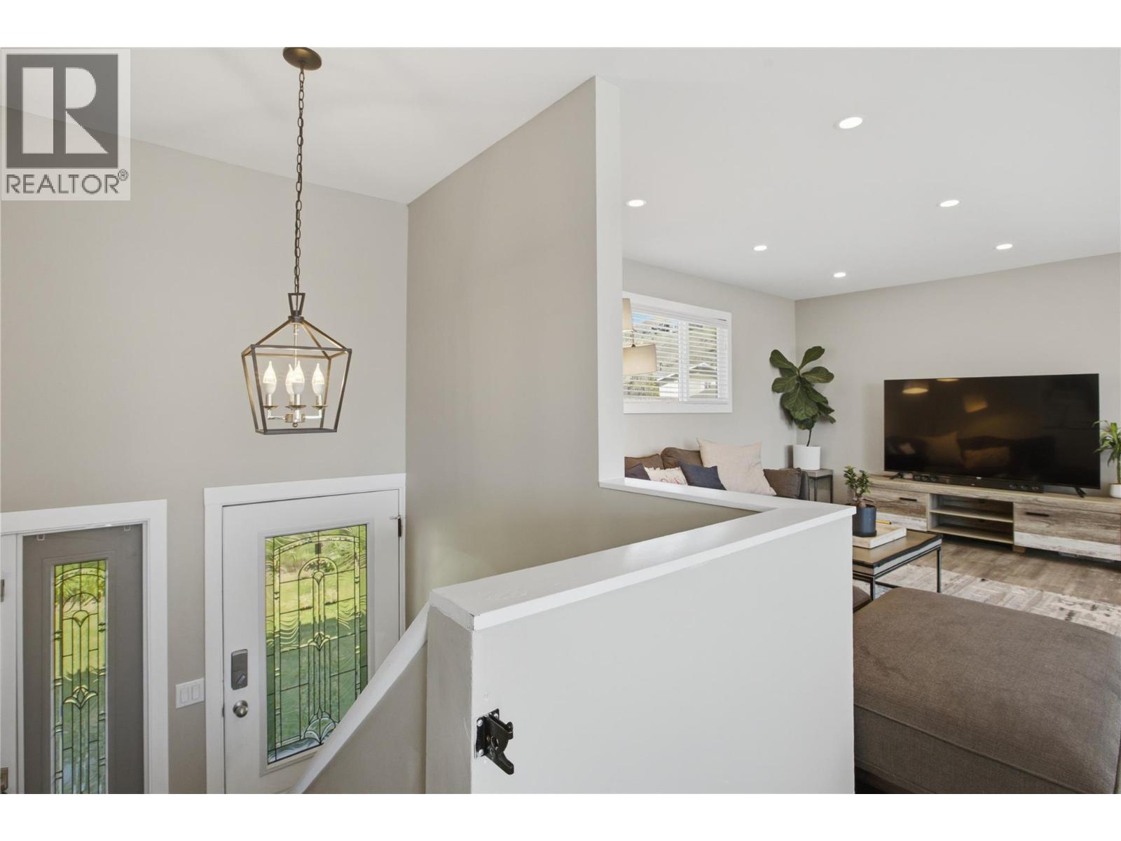 899 Ida Lane, Kamloops, British Columbia  V2B 6V2 - Photo 24 - 10382065