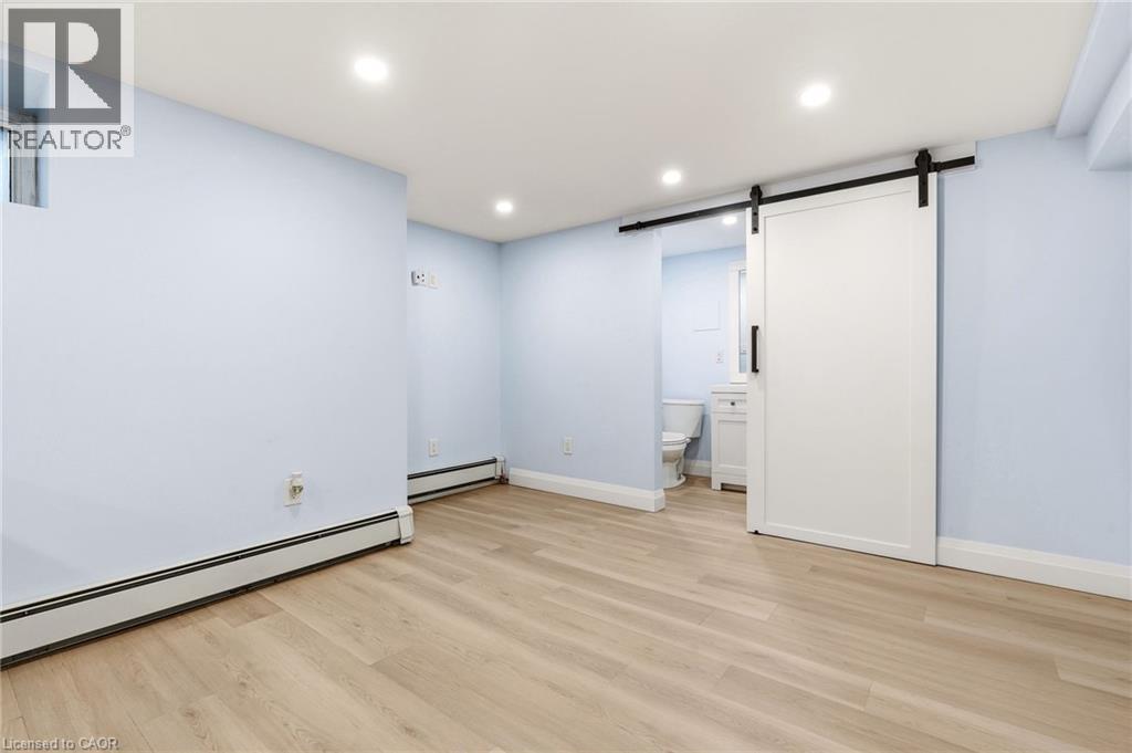 152 Sanford Avenue S Unit# Lower, Hamilton, Ontario  L8M 2G9 - Photo 9 - 40822914