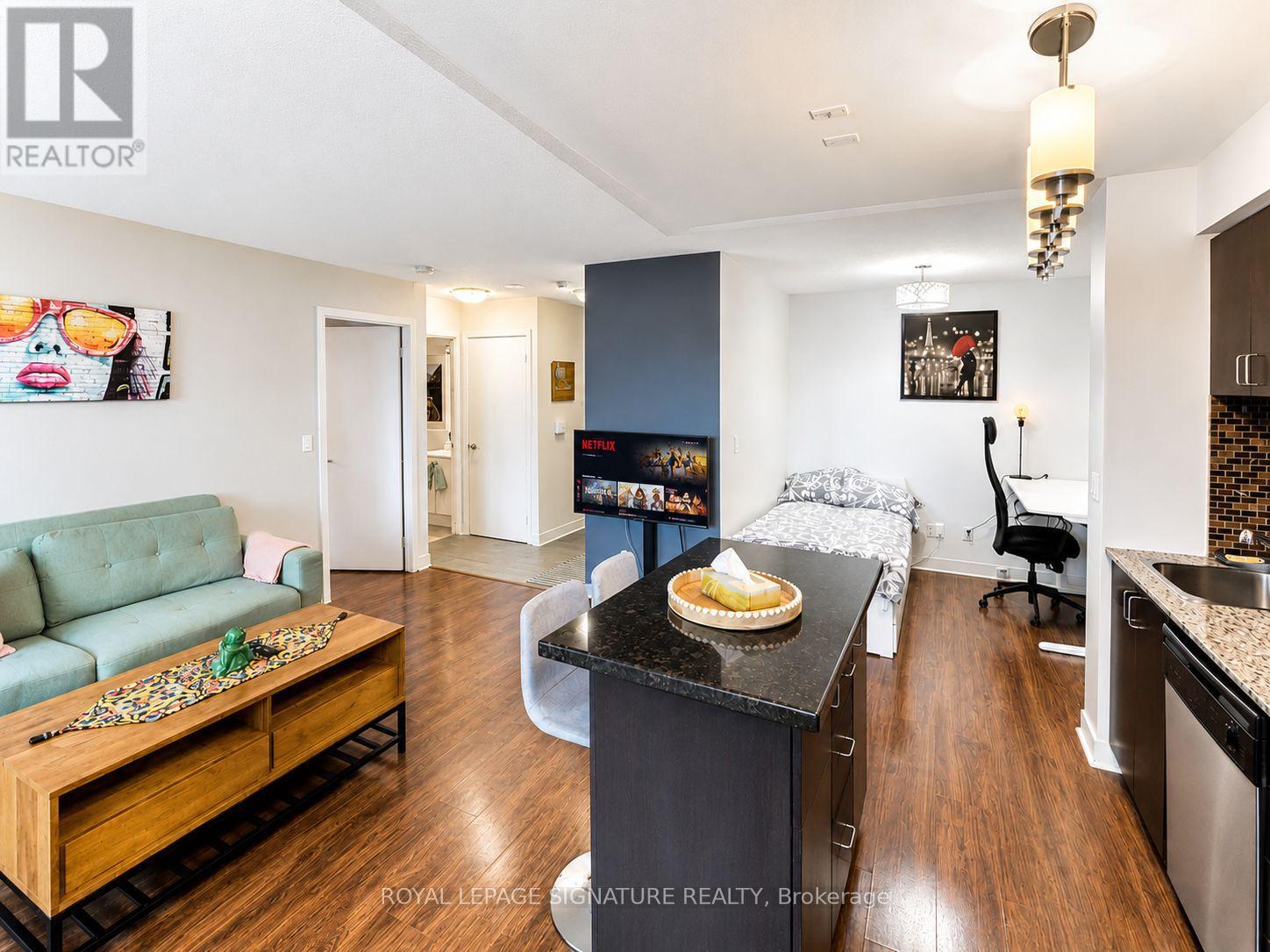 1102 - 155 Legion Road, Toronto, Ontario  M8Y 0A7 - Photo 11 - W13103610
