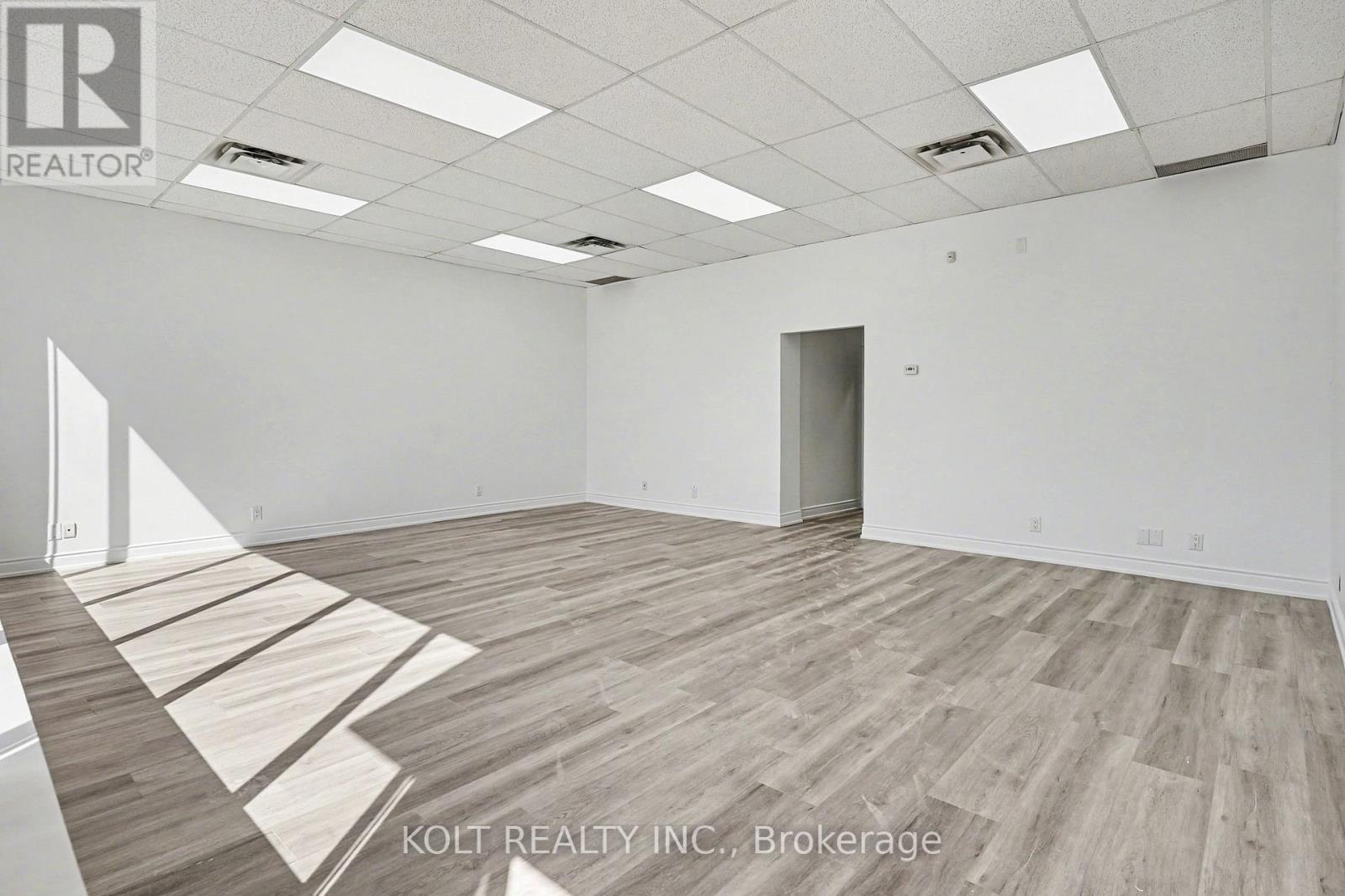 9 - 1040 Martin Grove Road, Toronto, Ontario  M9W 4W4 - Photo 3 - W13103698