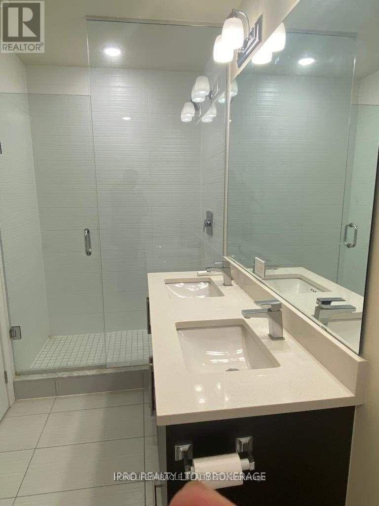 22 - 26 Ernest Avenue, Toronto, Ontario  M6P 0B8 - Photo 12 - W13103702
