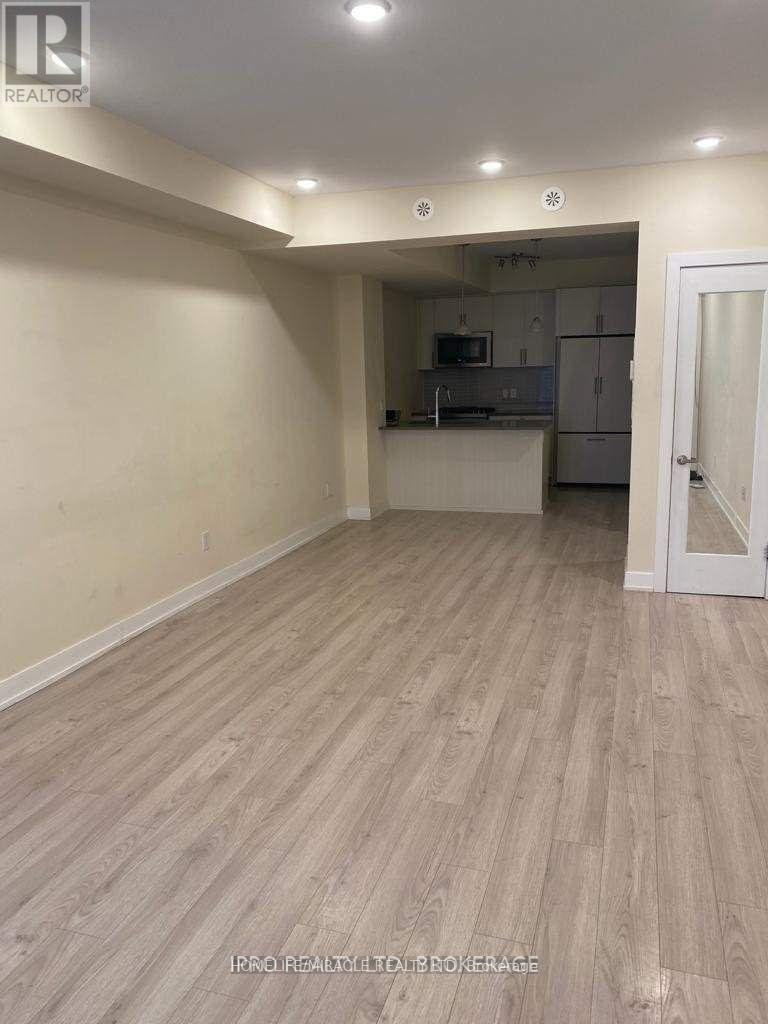 22 - 26 Ernest Avenue, Toronto, Ontario  M6P 0B8 - Photo 8 - W13103702