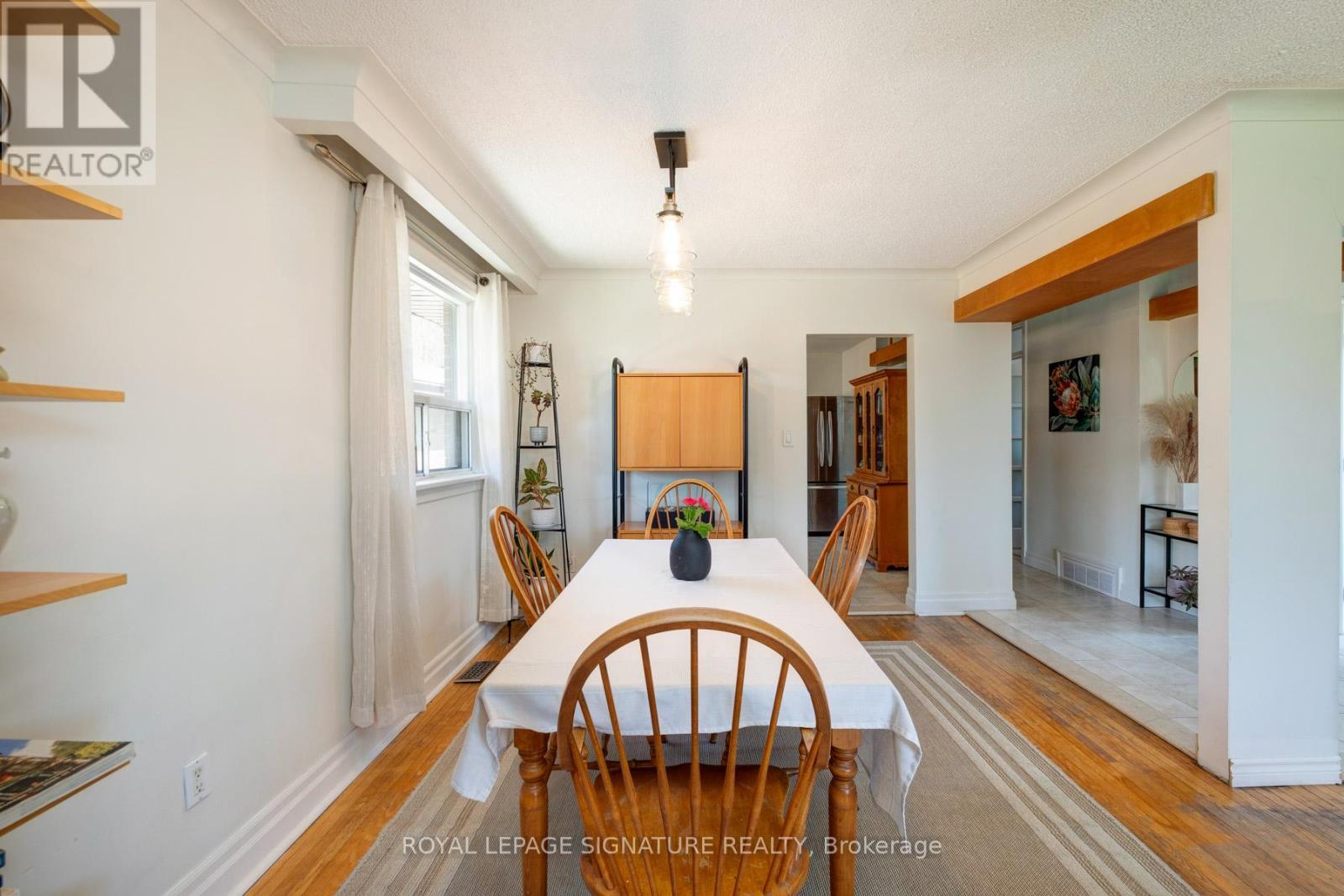 90 Whitburn Crescent, Toronto, Ontario  M3H 2S4 - Photo 11 - W13103752