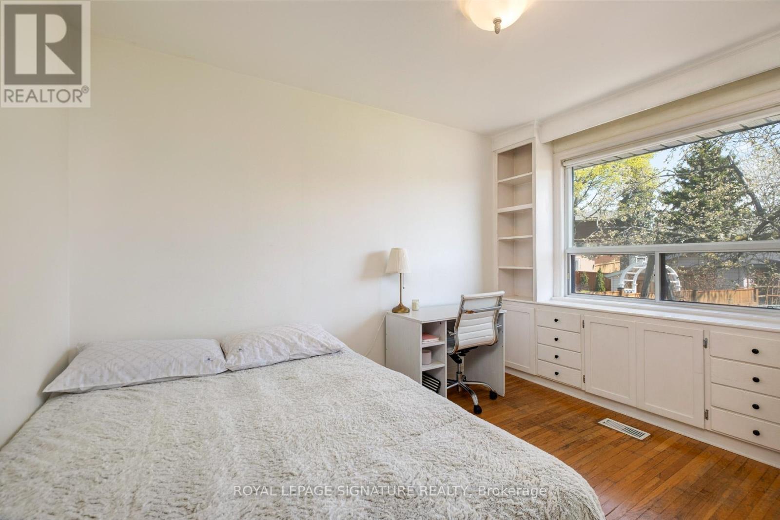 90 Whitburn Crescent, Toronto, Ontario  M3H 2S4 - Photo 19 - W13103752