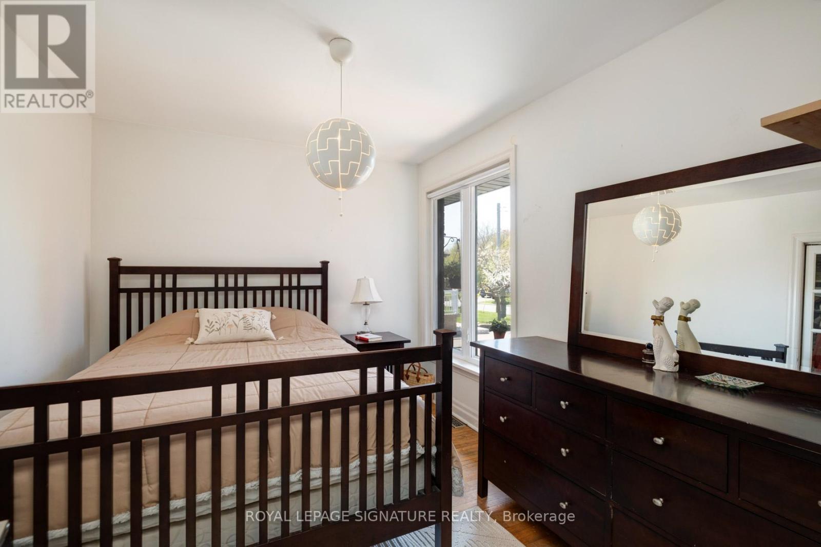 90 Whitburn Crescent, Toronto, Ontario  M3H 2S4 - Photo 20 - W13103752