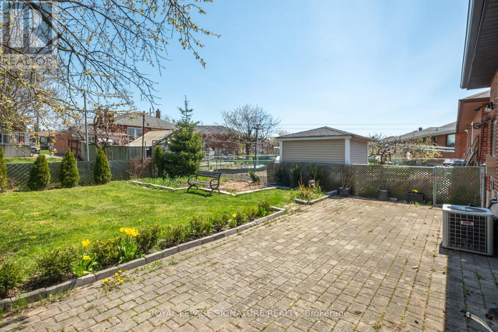 90 Whitburn Crescent, Toronto, Ontario  M3H 2S4 - Photo 29 - W13103752