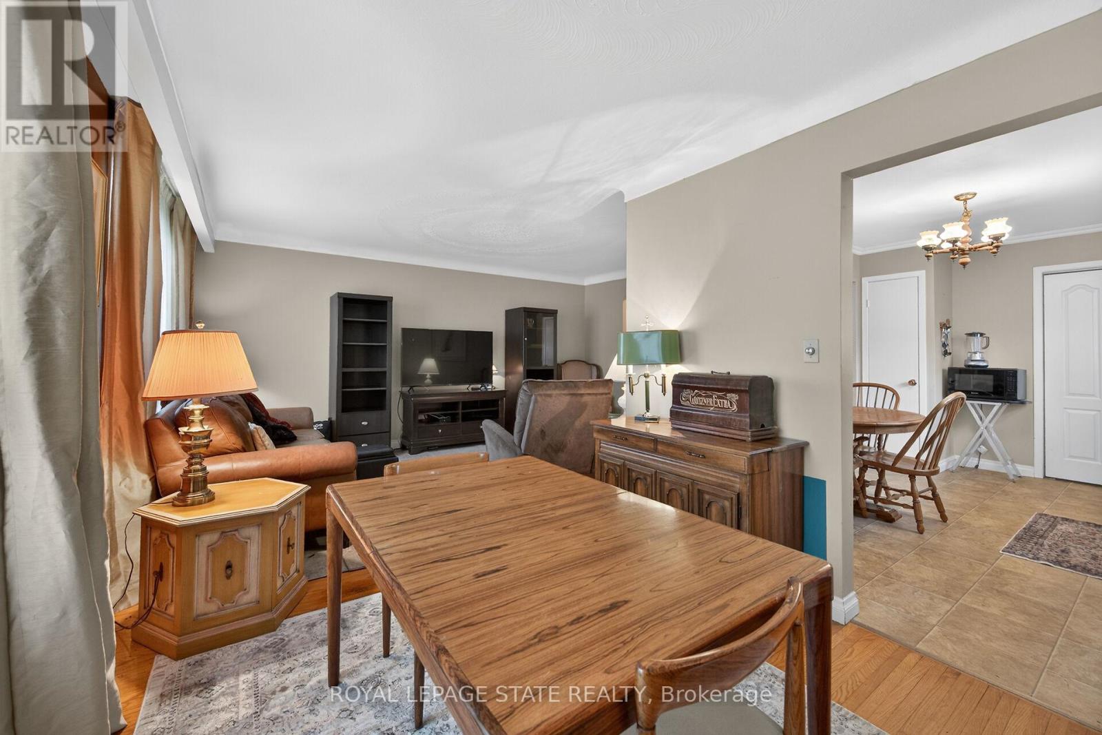 582 Woodview Road, Burlington, Ontario  L7N 3A1 - Photo 15 - W13103770