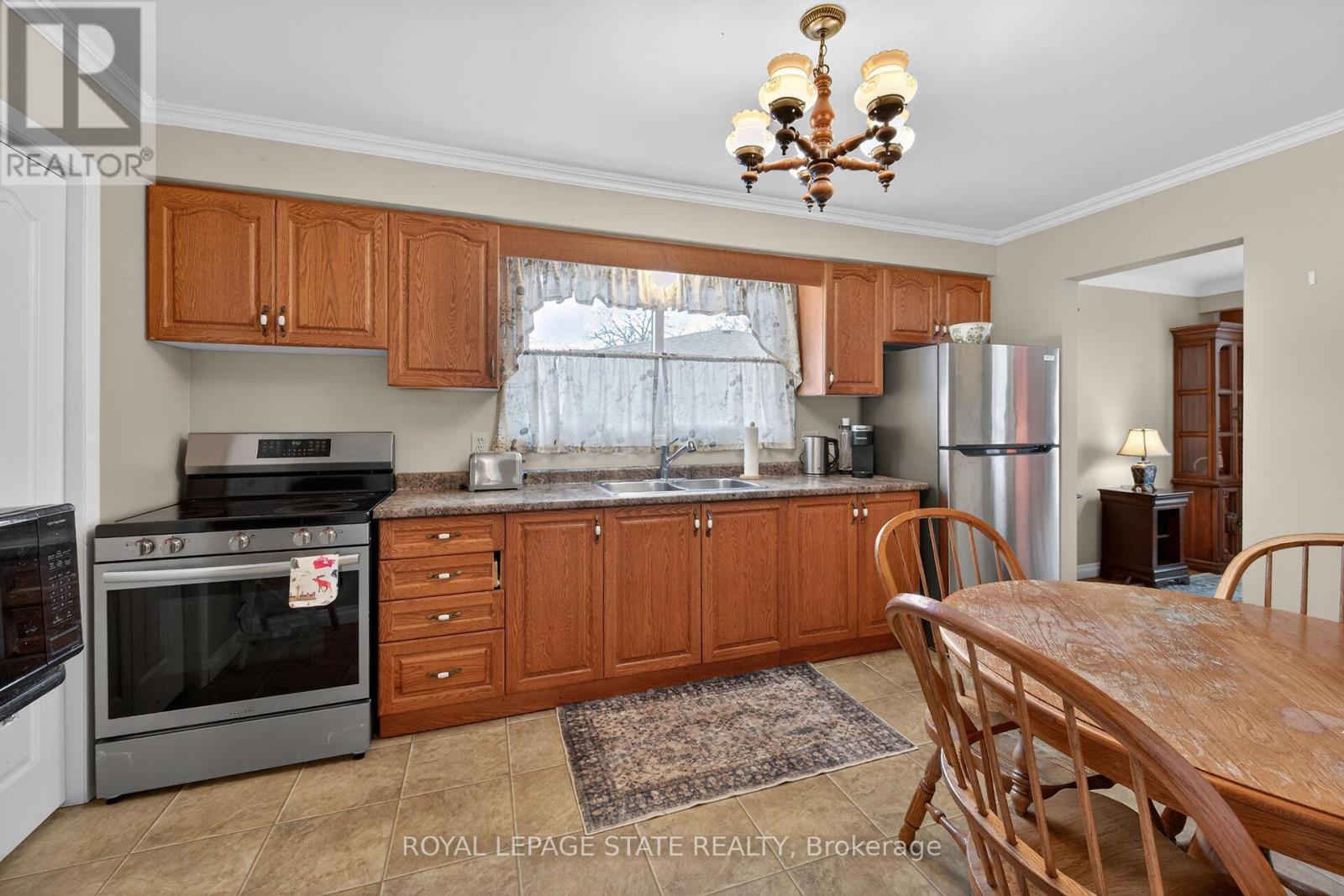 582 Woodview Road, Burlington, Ontario  L7N 3A1 - Photo 17 - W13103770