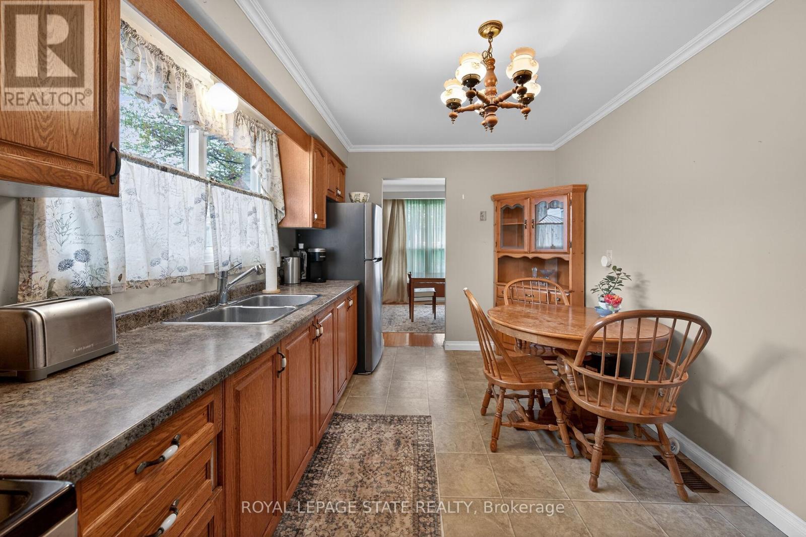582 Woodview Road, Burlington, Ontario  L7N 3A1 - Photo 18 - W13103770