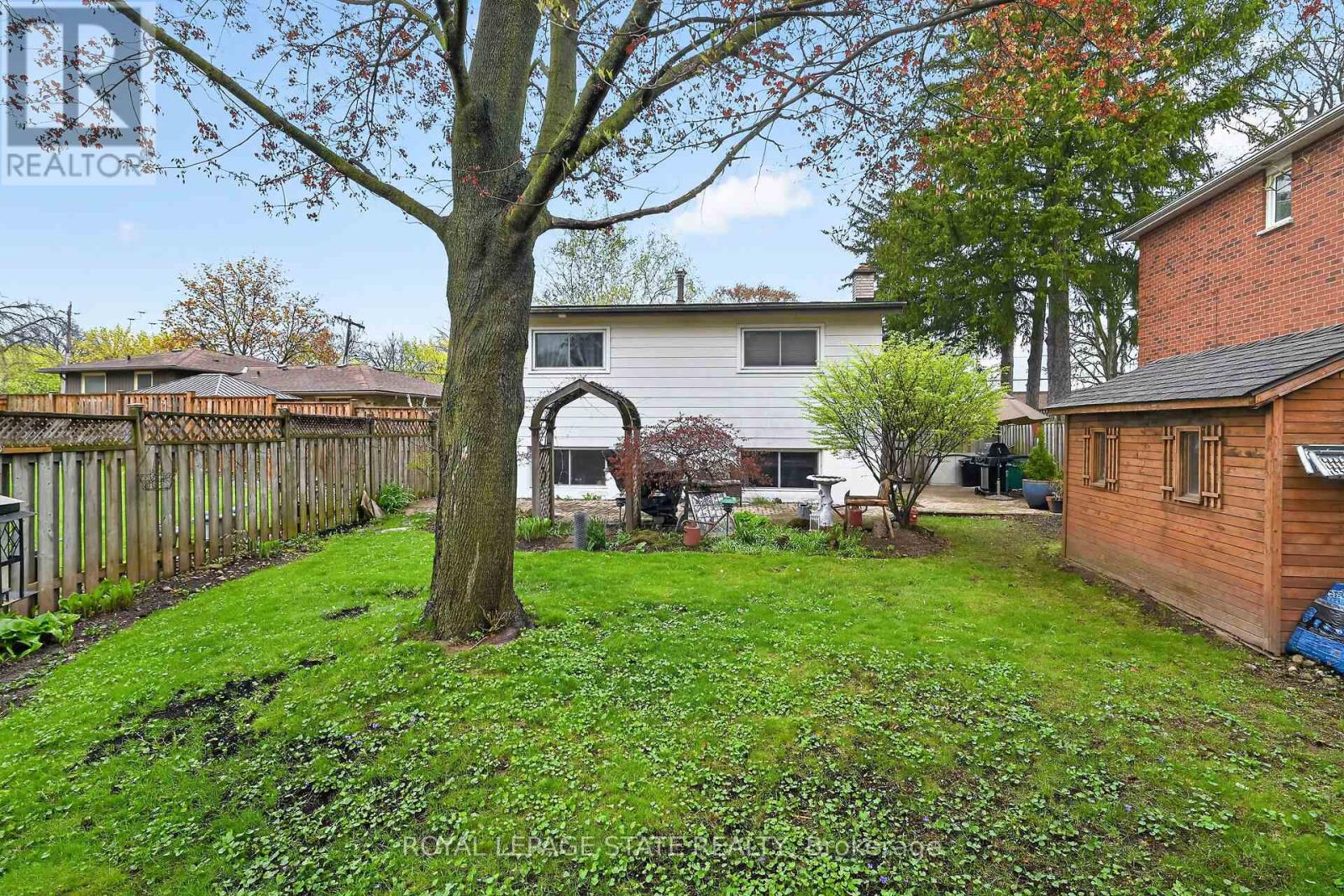 582 Woodview Road, Burlington, Ontario  L7N 3A1 - Photo 45 - W13103770