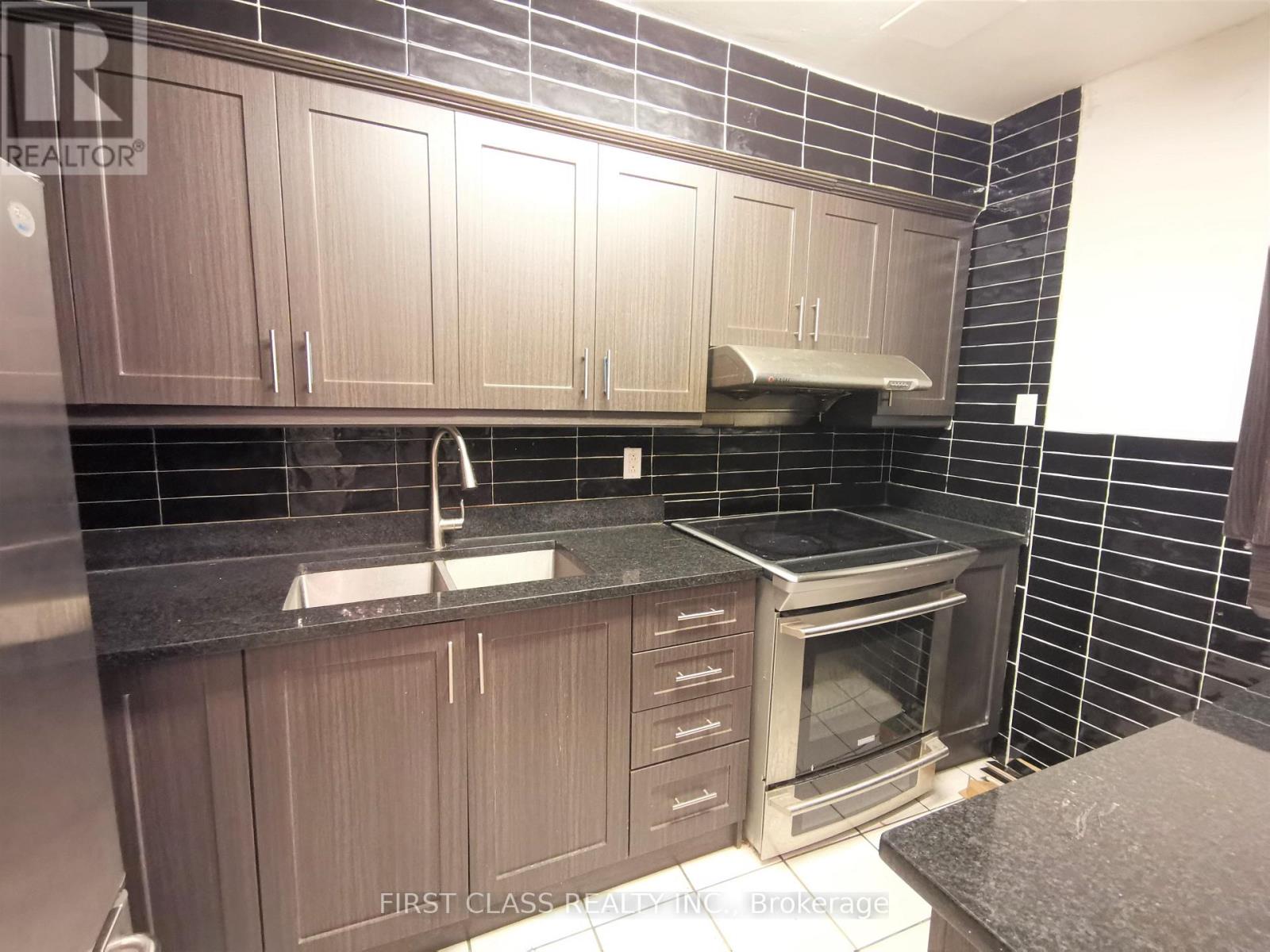 148 - 10 Eddystone Avenue, Toronto, Ontario  M3N 2T2 - Photo 2 - W13103784