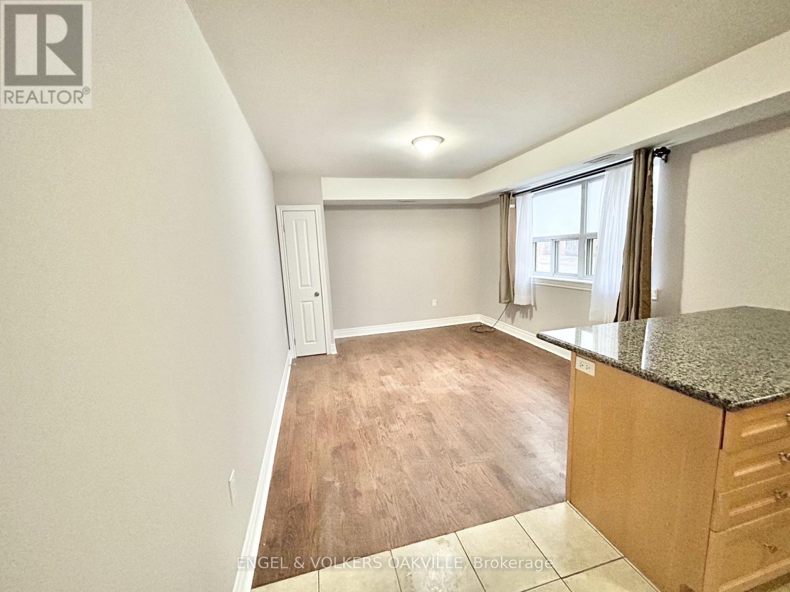108 - 9 Thirty Third Street, Toronto, Ontario  M8W 3G7 - Photo 2 - W13103820