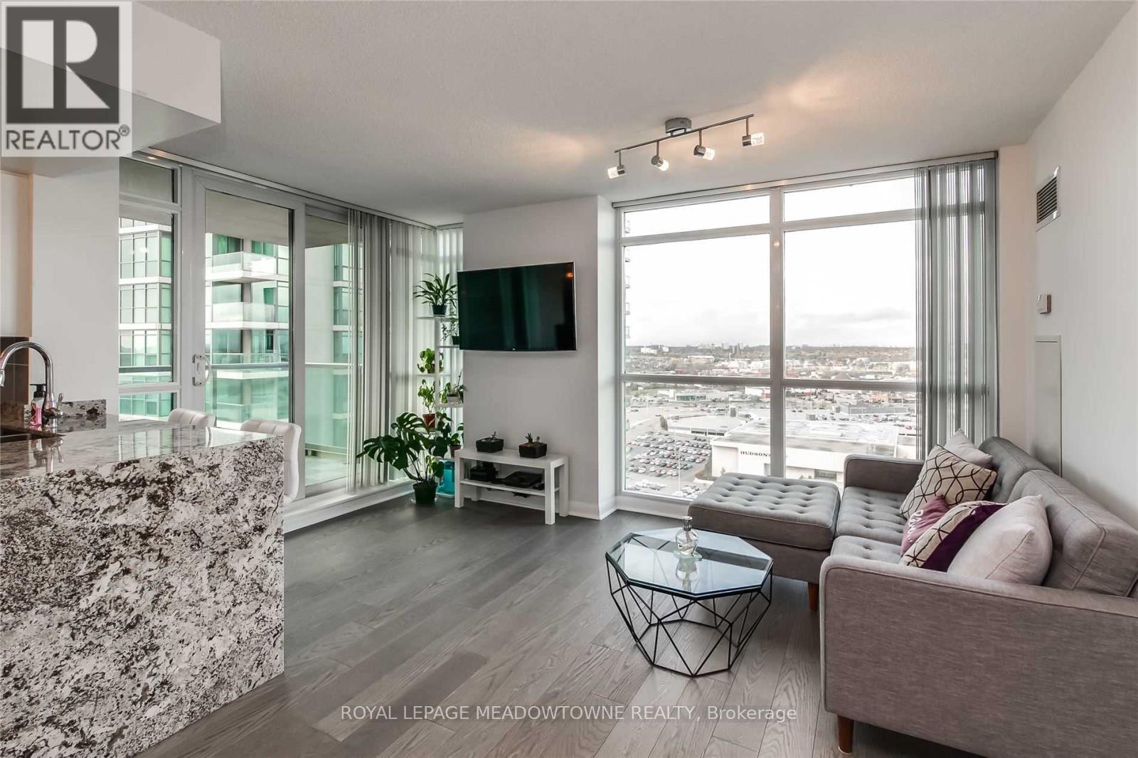 2102 - 225 Sherway Gardens Road, Toronto, Ontario  M9C 0A3 - Photo 4 - W13103878