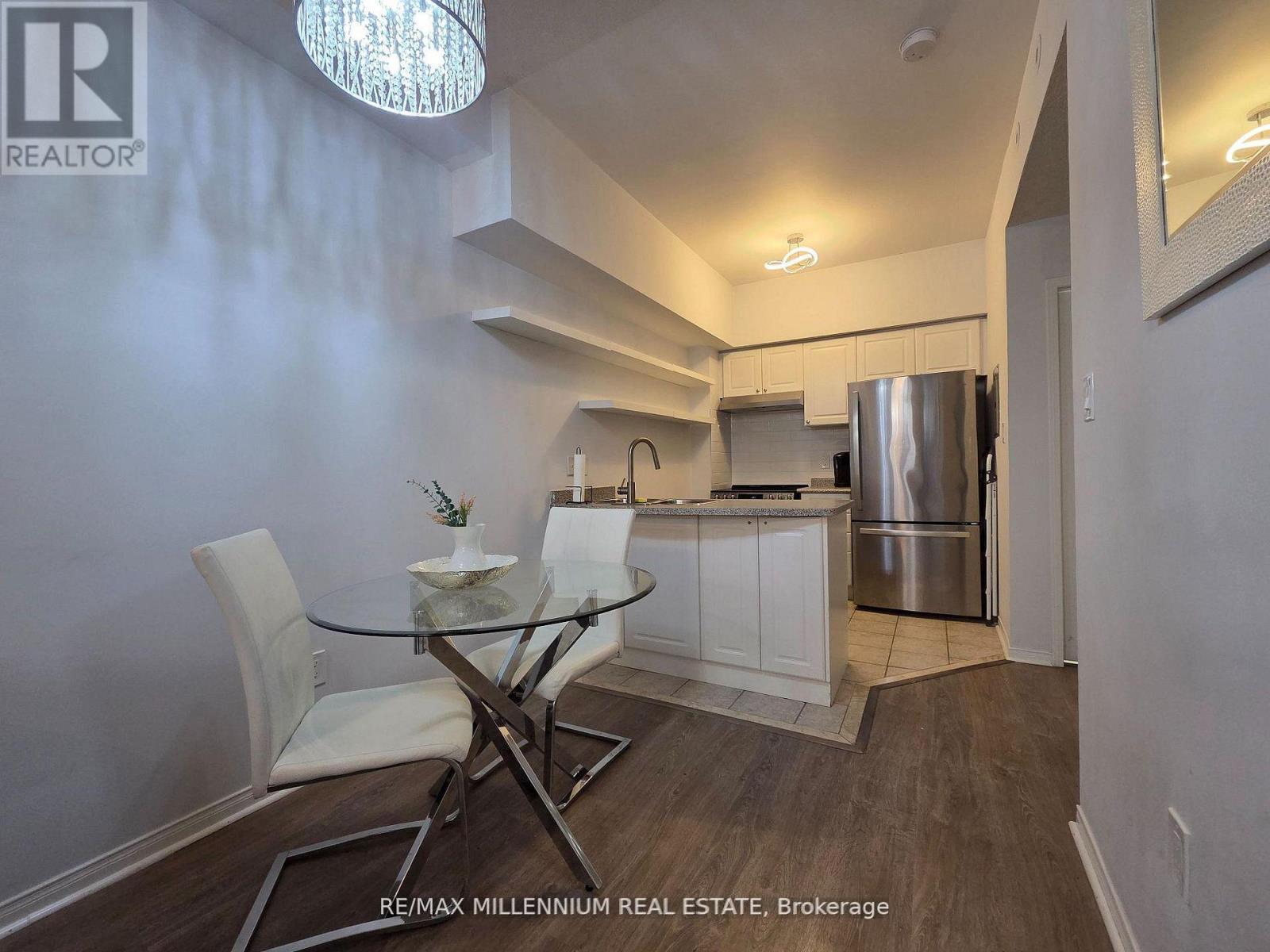 145 - 601 Shoreline Drive, Mississauga, Ontario  L5B 4K3 - Photo 10 - W13103922