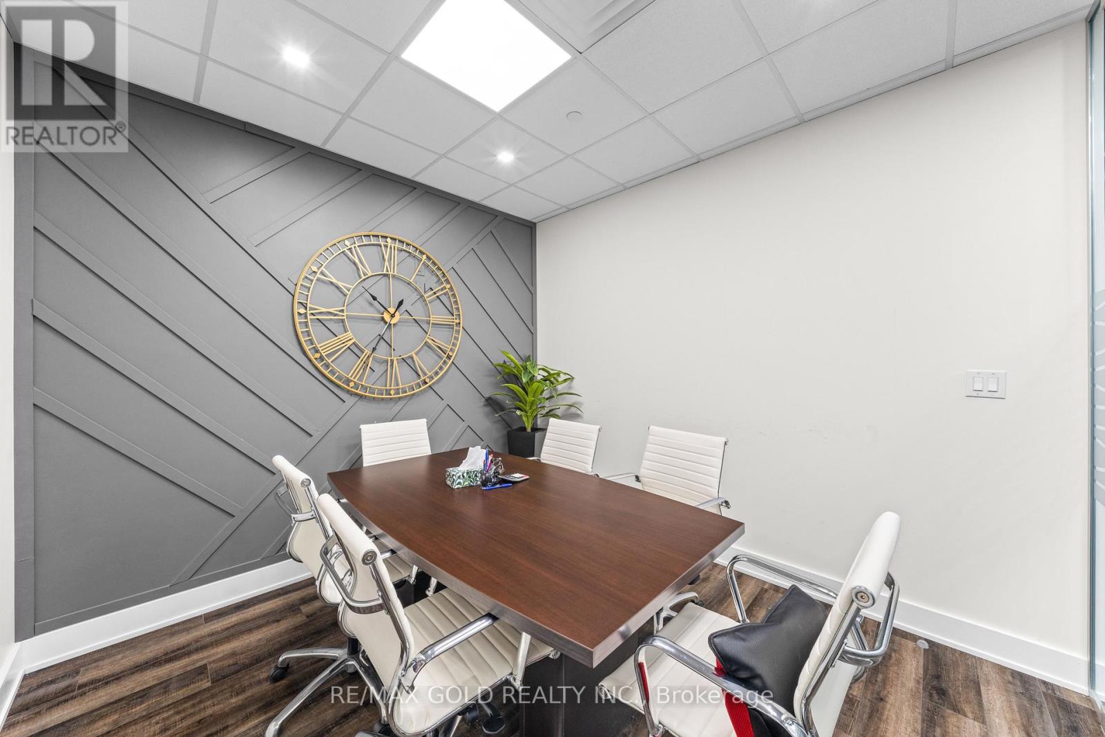 303-218 Export Boulevard, Mississauga, Ontario  L5S 1Y4 - Photo 21 - W13103928
