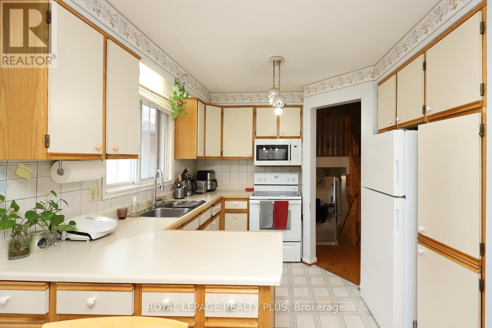434 Tedwyn Drive, Mississauga, Ontario  L5A 1J6 - Photo 14 - W13103942