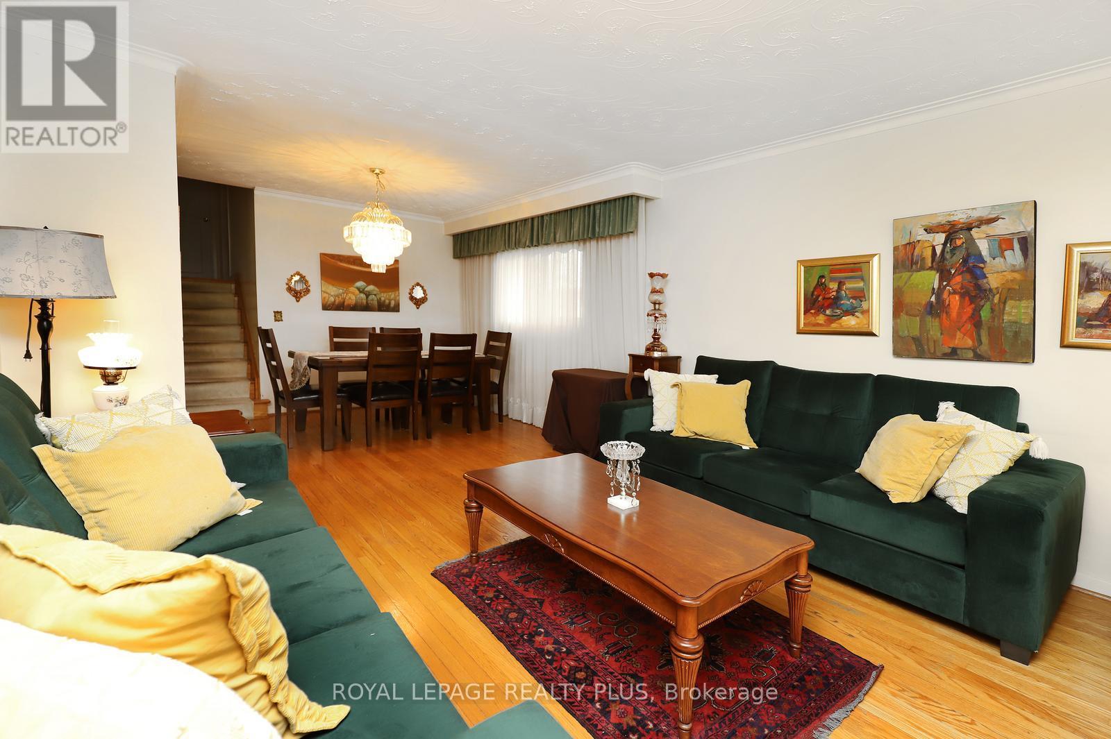 434 Tedwyn Drive, Mississauga, Ontario  L5A 1J6 - Photo 7 - W13103942