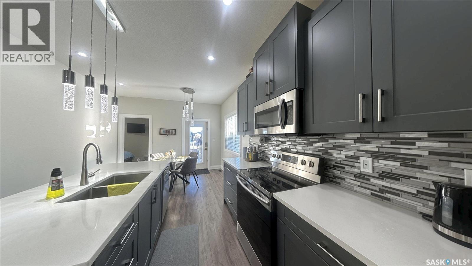 2031 Kensington Road, Saskatoon, Saskatchewan  S7L 6P5 - Photo 9 - SK035300