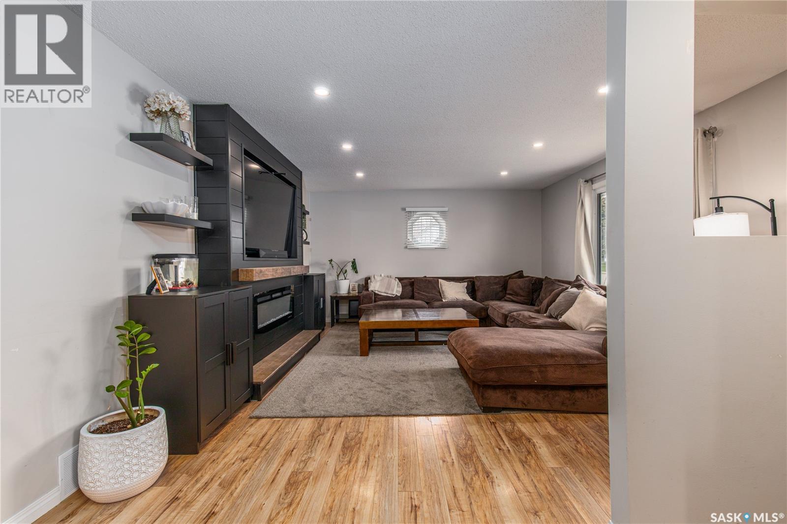 1003 Ominica Street E, Moose Jaw, Saskatchewan  S6H 0J4 - Photo 11 - SK035208
