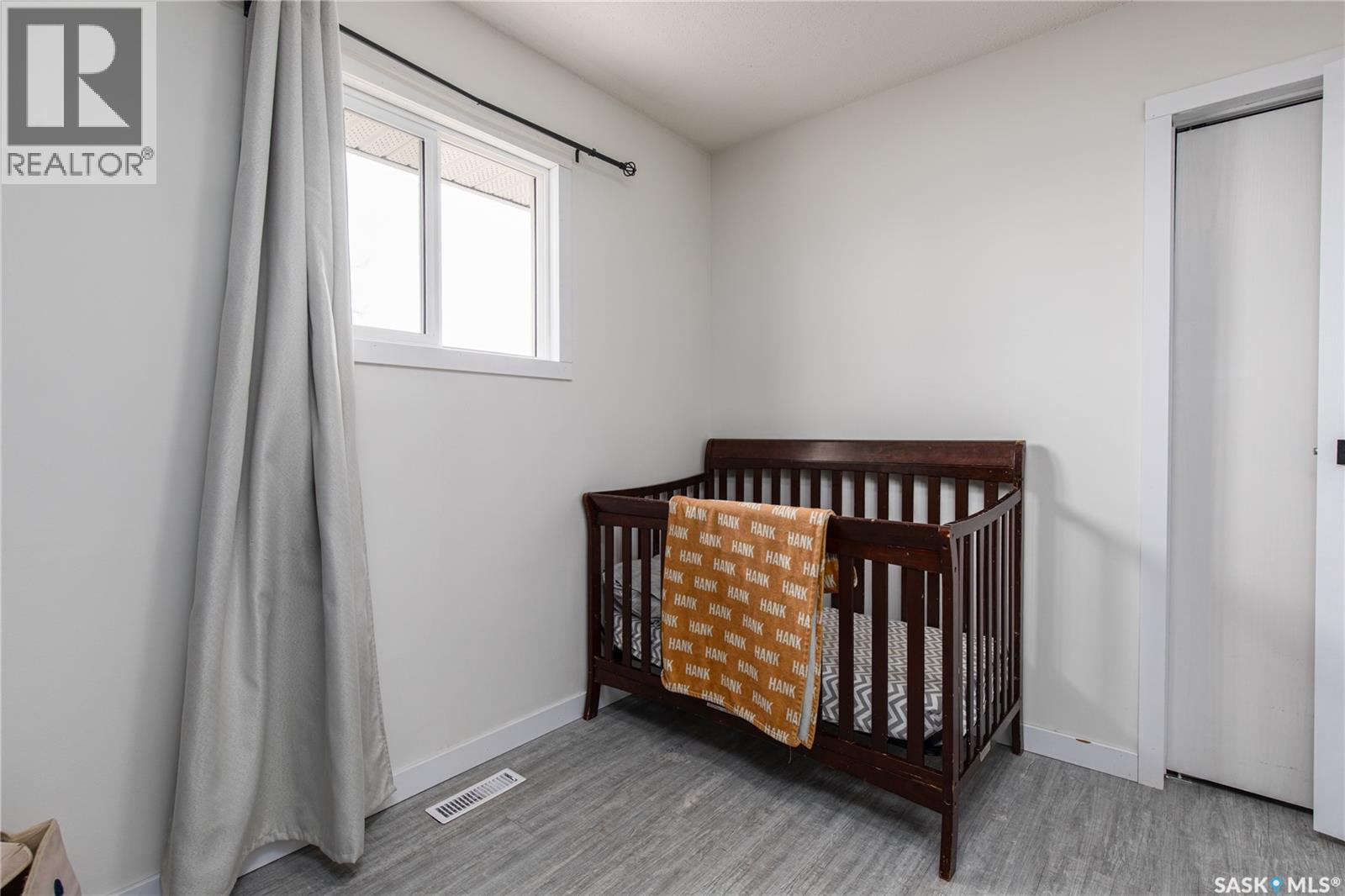 1003 Ominica Street E, Moose Jaw, Saskatchewan  S6H 0J4 - Photo 25 - SK035208