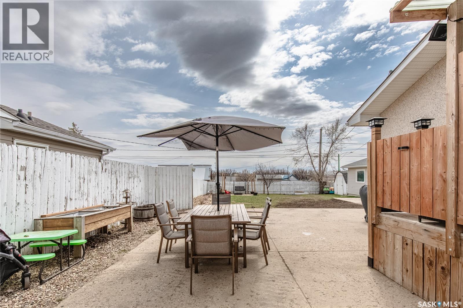 1003 Ominica Street E, Moose Jaw, Saskatchewan  S6H 0J4 - Photo 50 - SK035208