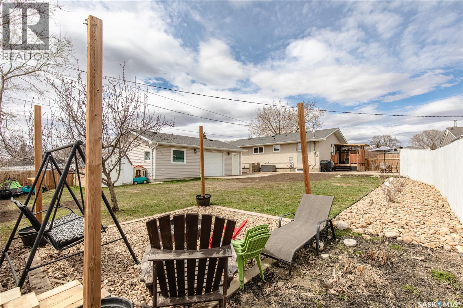 1003 Ominica Street E, Moose Jaw, Saskatchewan  S6H 0J4 - Photo 56 - SK035208