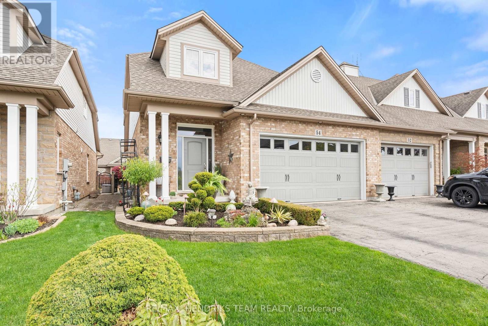 54 VIDEL CRESCENT N, St. Catharines, Ontario