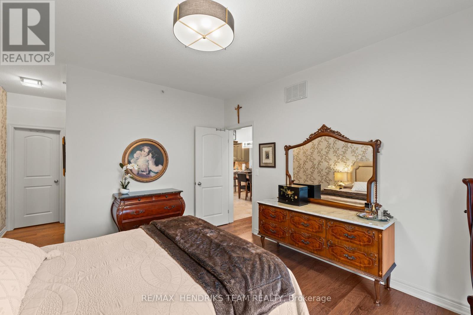 54 Videl Crescent N, St. Catharines, Ontario  L2W 0A3 - Photo 17 - X13104052