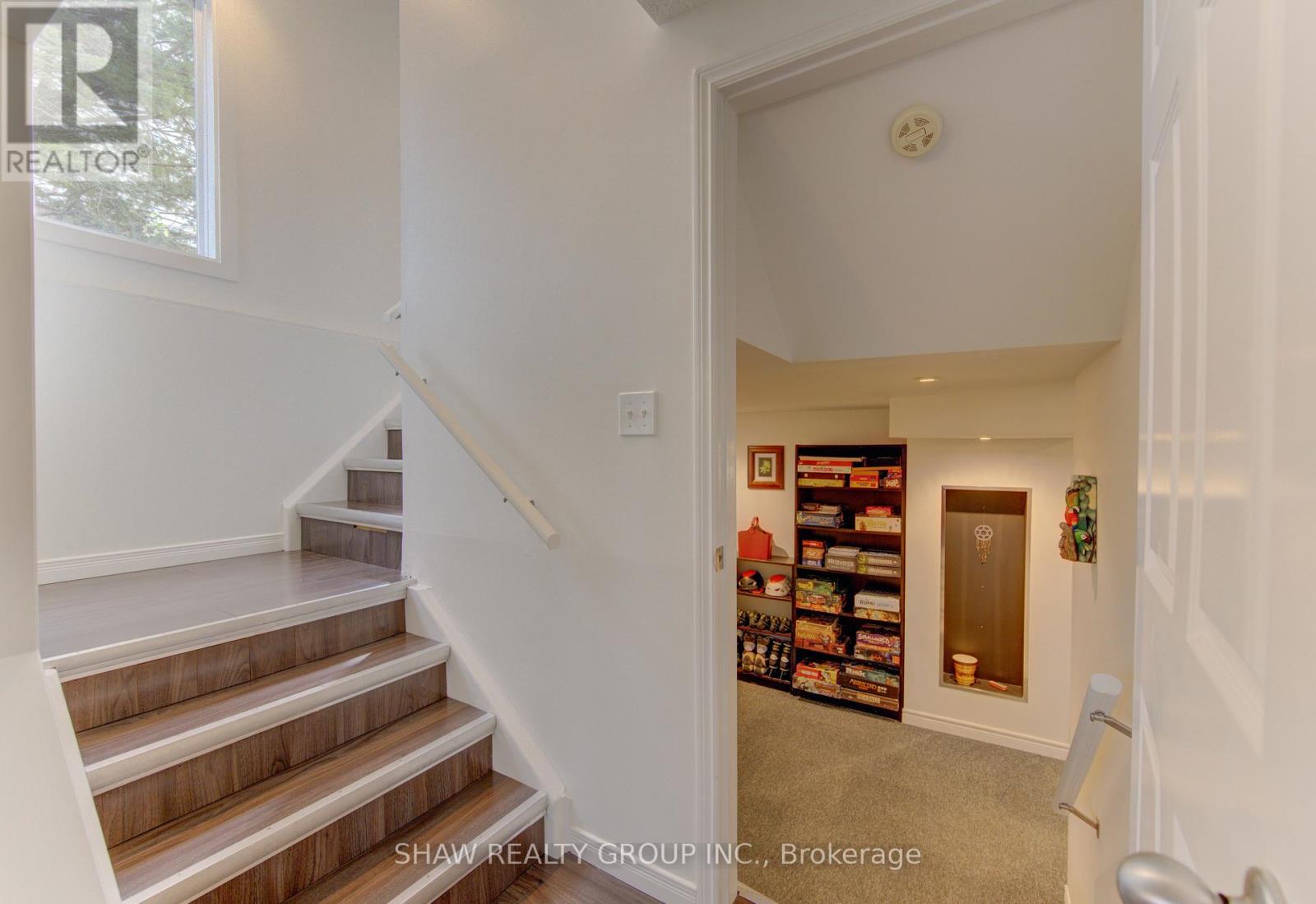 108 Clearwater Crescent, Waterloo, Ontario  N2V 1L8 - Photo 33 - X13103580
