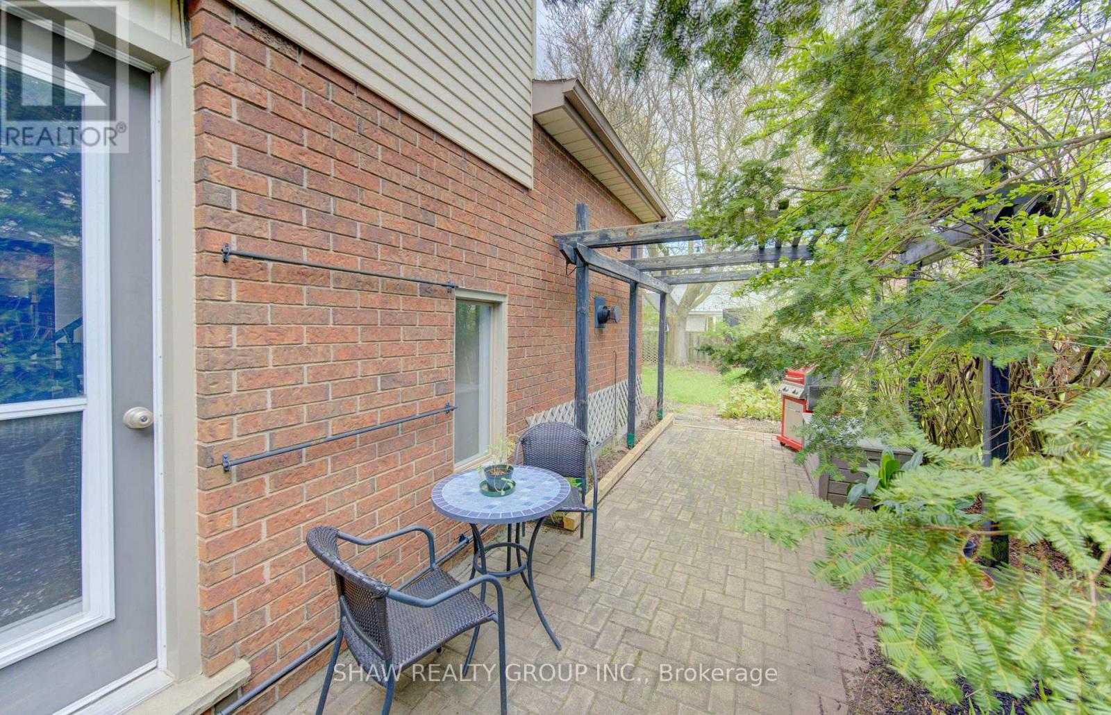 108 Clearwater Crescent, Waterloo, Ontario  N2V 1L8 - Photo 39 - X13103580