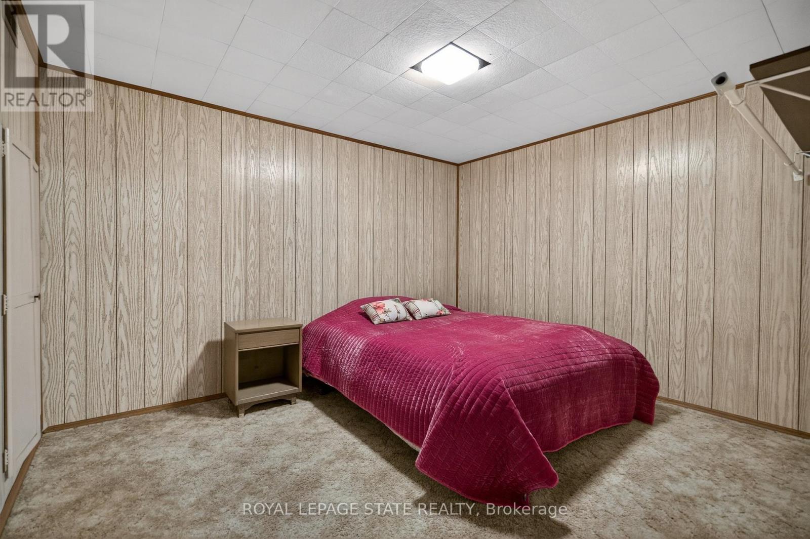 34 Helen Street, Hamilton, Ontario  L9H 1N3 - Photo 25 - X13103824