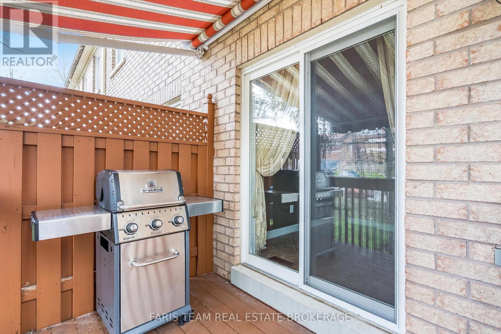 272 Tom Taylor Crescent, Newmarket, Ontario  L3X 3E8 - Photo 20 - N12975970
