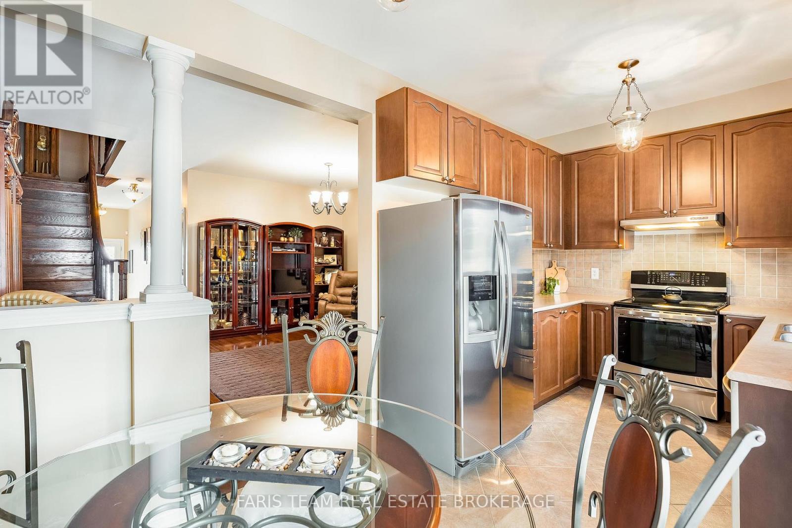 272 Tom Taylor Crescent, Newmarket, Ontario  L3X 3E8 - Photo 9 - N12975970