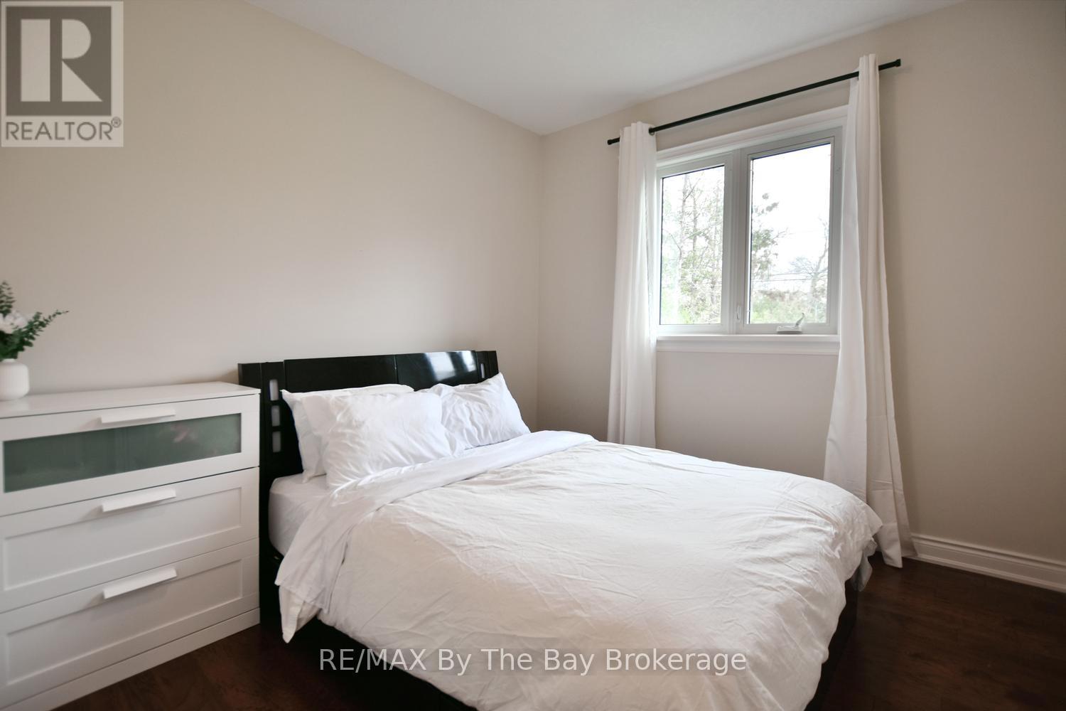 35 Edgewater Road, Wasaga Beach, Ontario  L9Z 2W5 - Photo 28 - S13104100