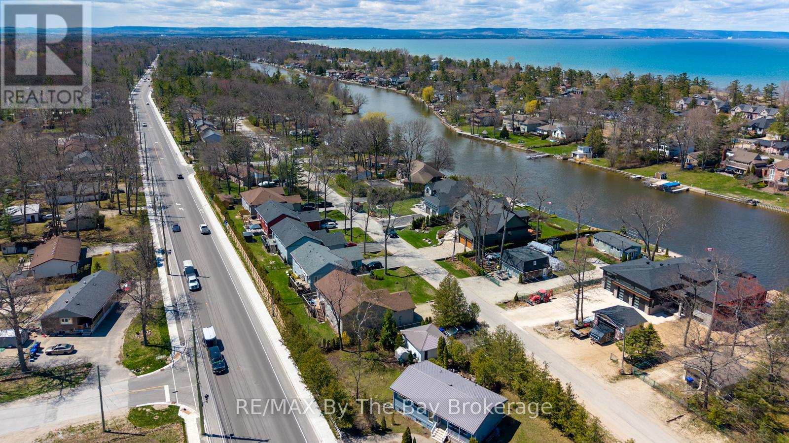 35 Edgewater Road, Wasaga Beach, Ontario  L9Z 2W5 - Photo 41 - S13104100