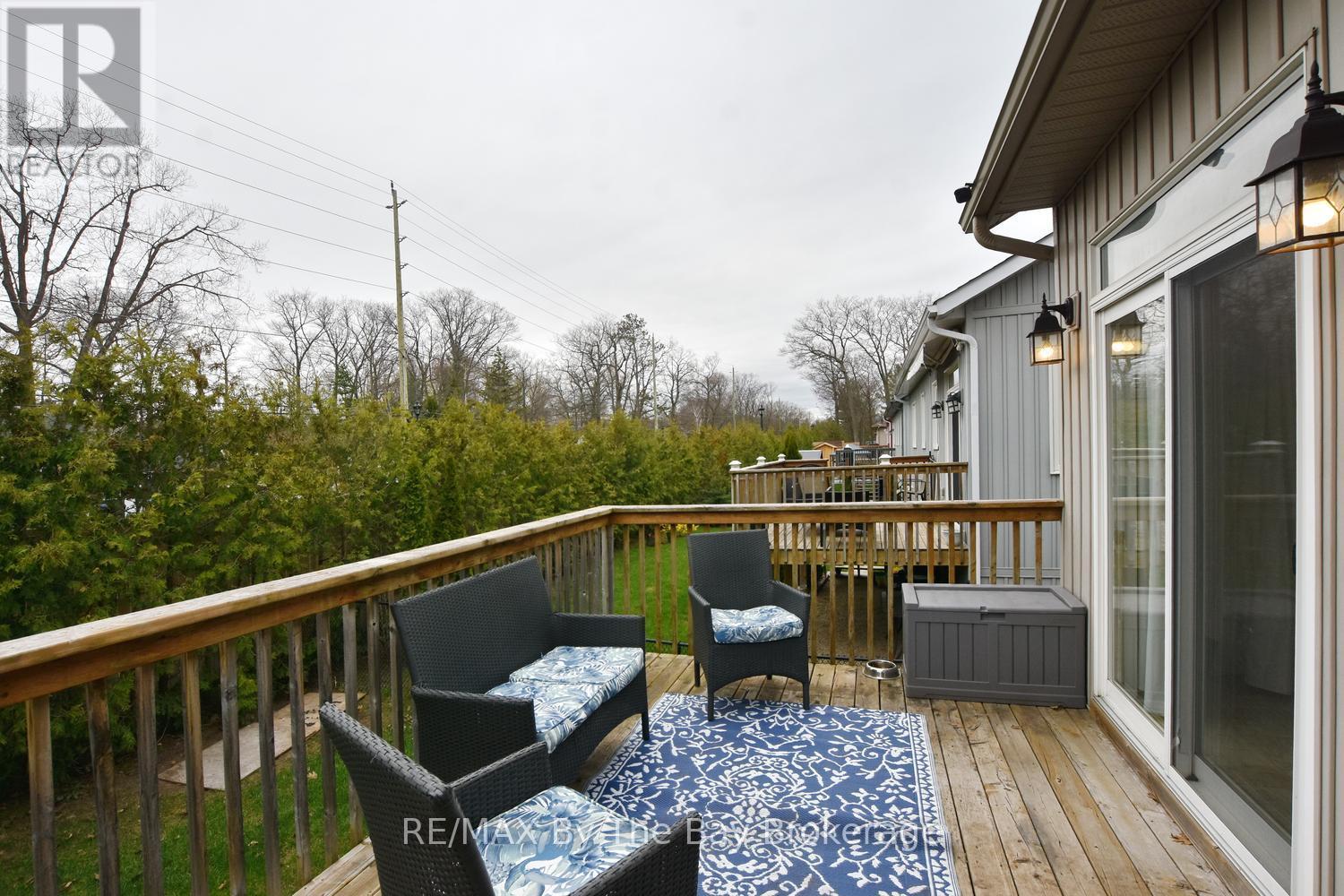 35 Edgewater Road, Wasaga Beach, Ontario  L9Z 2W5 - Photo 44 - S13104100