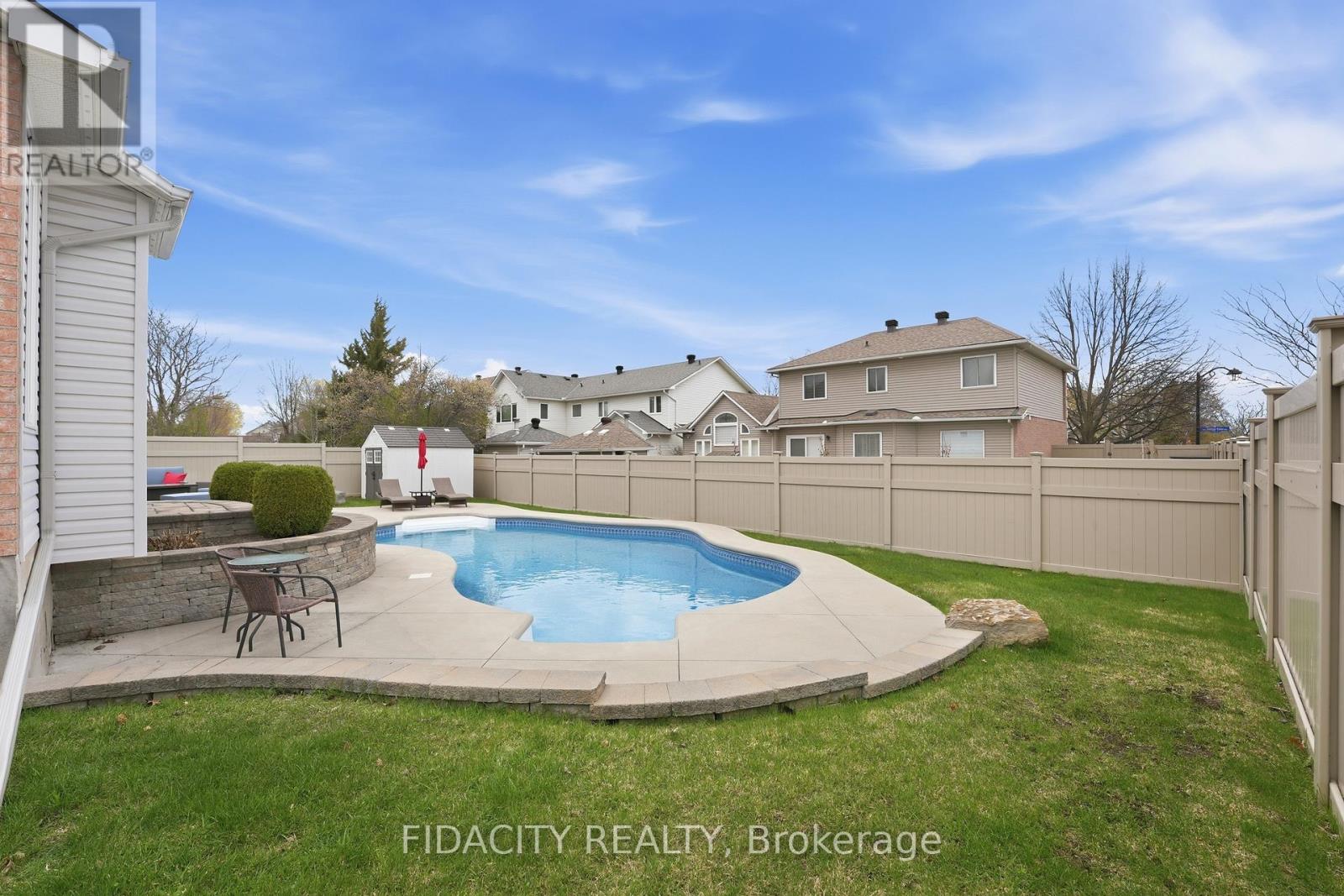 21 West Ridge Drive, Ottawa, Ontario  K2S 1S4 - Photo 35 - X12996256