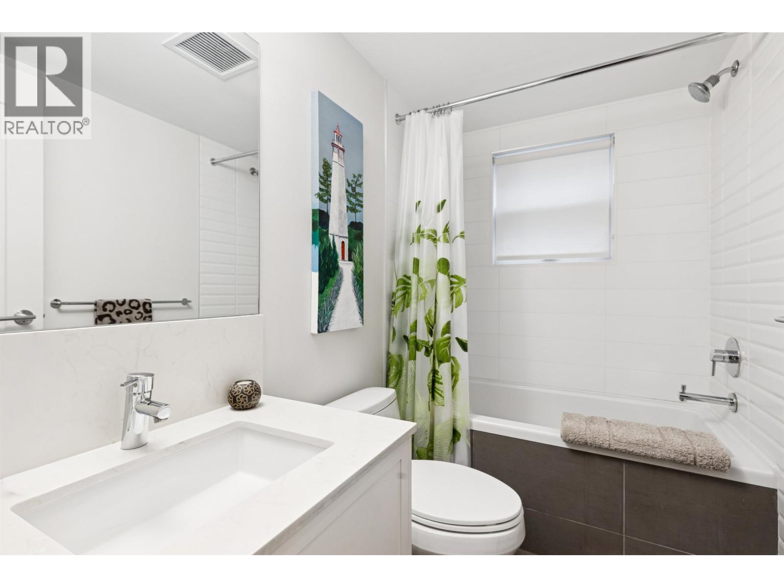 2 244 E 5th Street, North Vancouver, British Columbia  V7L 1L7 - Photo 15 - R3121358