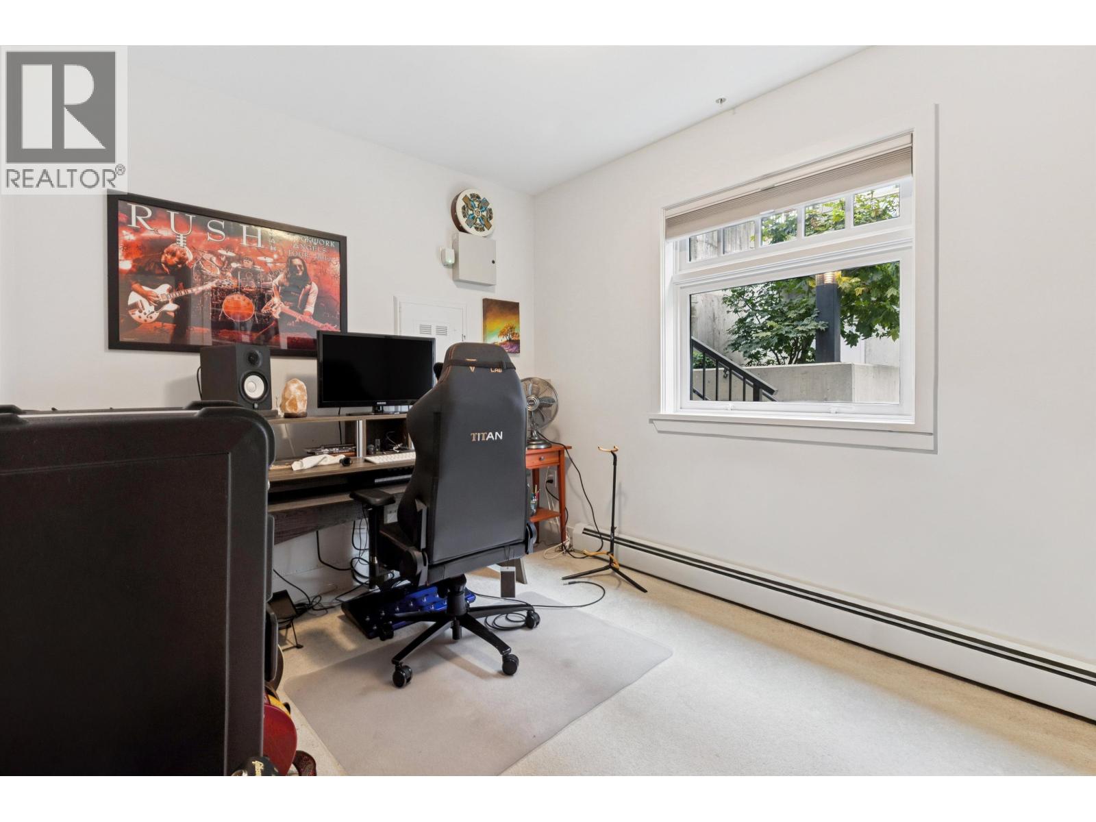 2 244 E 5th Street, North Vancouver, British Columbia  V7L 1L7 - Photo 16 - R3121358