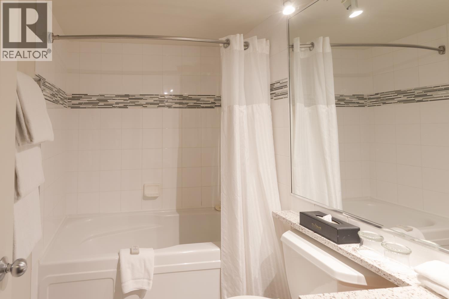 431 4899 Painted Cliff Road, Whistler, British Columbia  V8E 1E2 - Photo 2 - R3121368