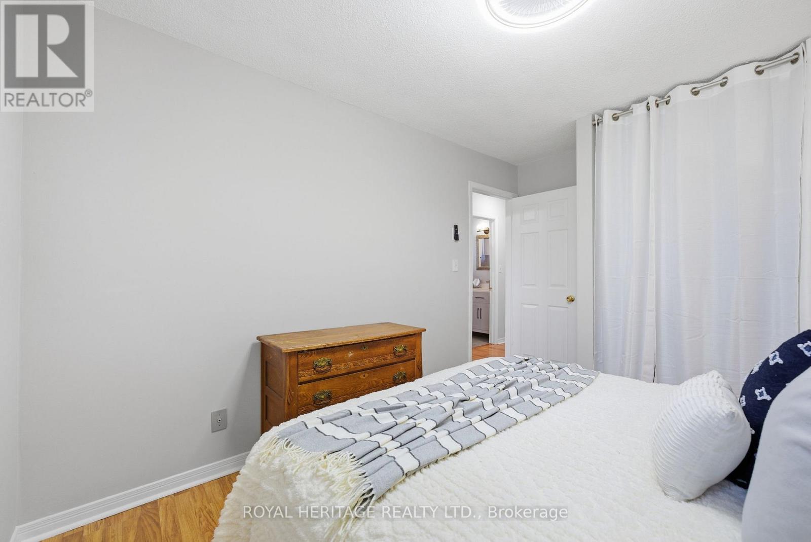 24 Summerlea Court, Clarington, Ontario  L1E 1B5 - Photo 16 - E13104074