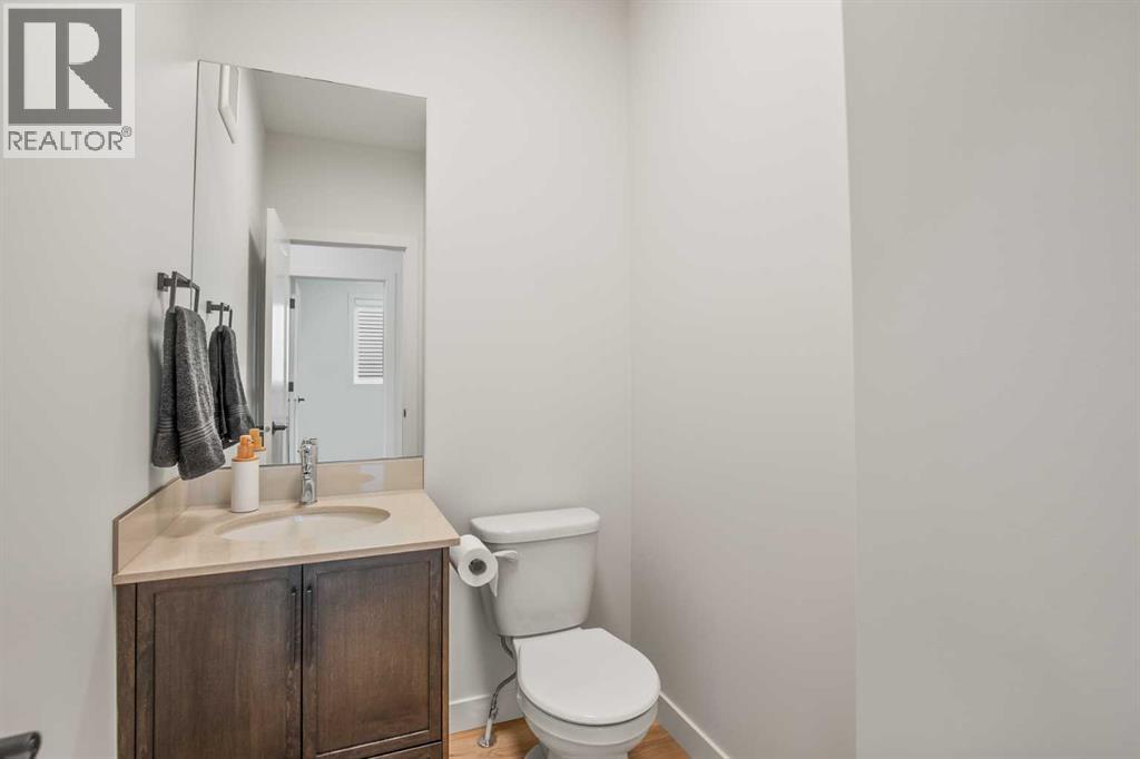 151 Cedar Square, Blackfalds, Alberta  T4M 0A2 - Photo 6 - A2264257