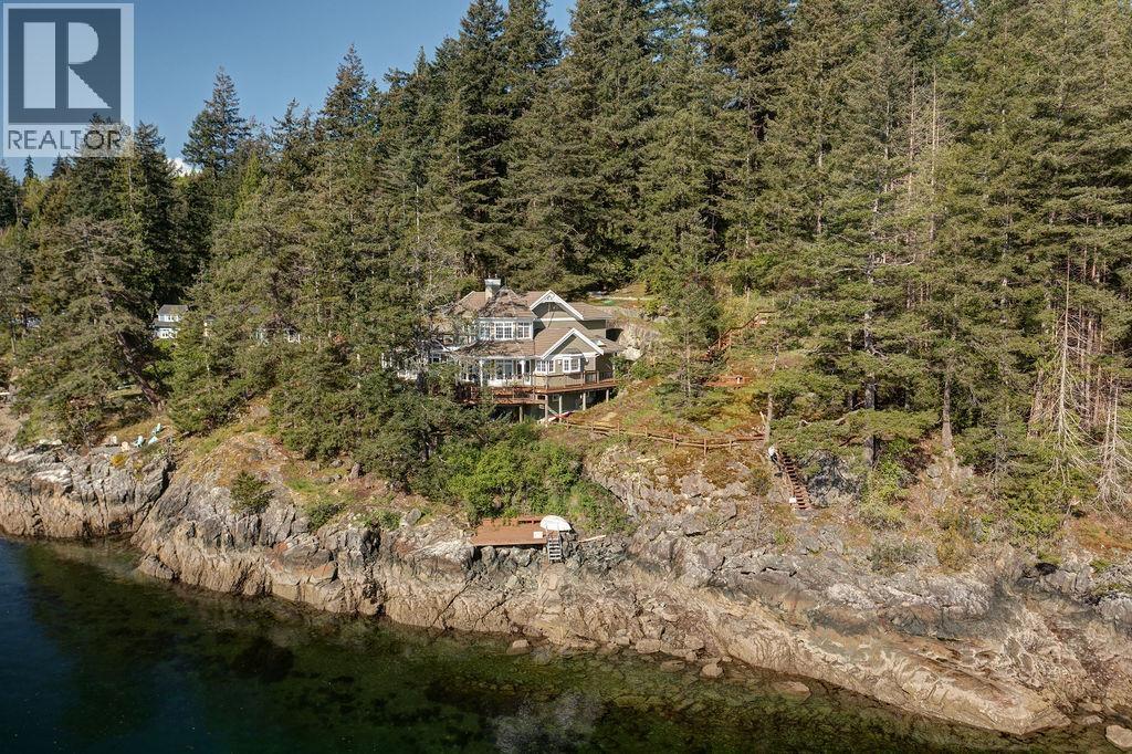890 The Grove Road, Gambier Island, British Columbia  V0N 1V0 - Photo 1 - R3121343