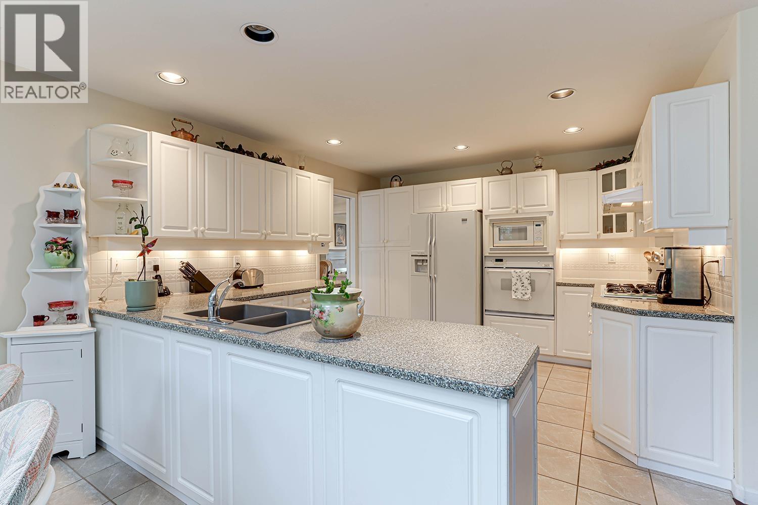 1254 Pacific Drive, Tsawwassen, British Columbia  V4M 4B2 - Photo 9 - R3121353