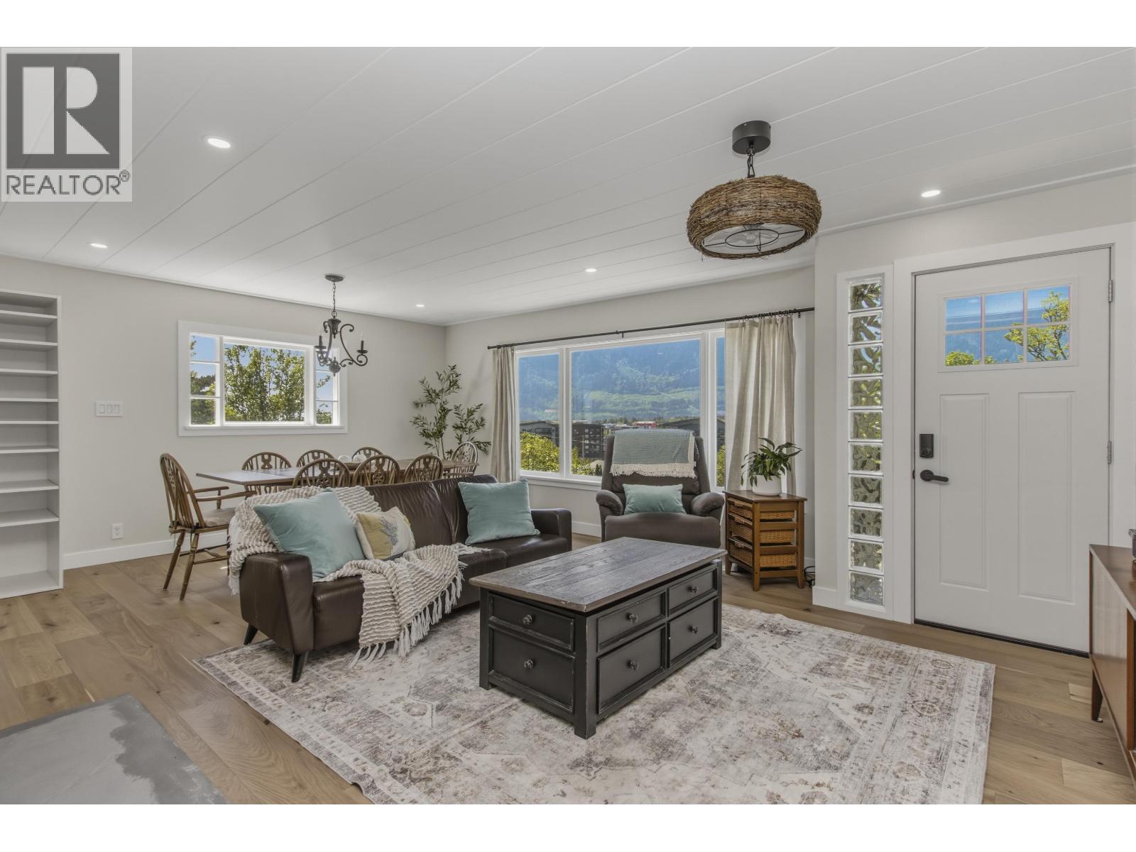 38139 Clarke Drive, Squamish, British Columbia  V8B 0C8 - Photo 14 - R3121377
