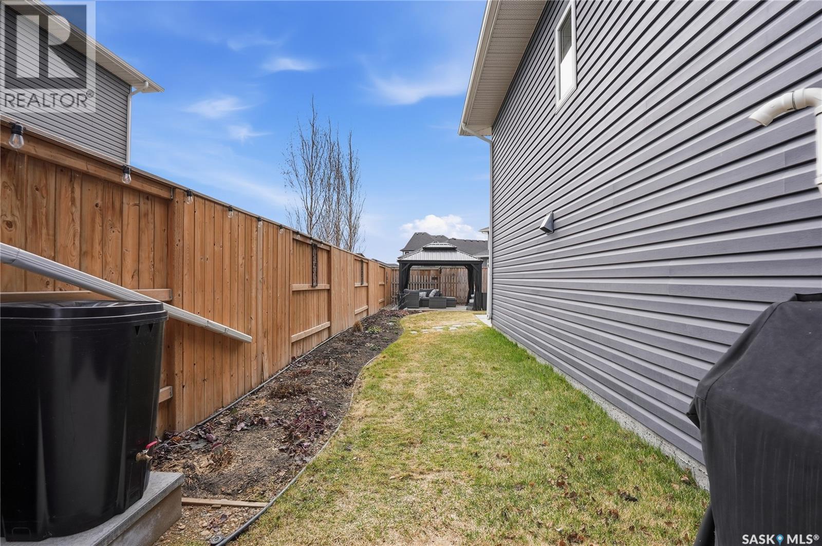 330 Hamm Way, Saskatoon, Saskatchewan  S7V 0W3 - Photo 52 - SK035050