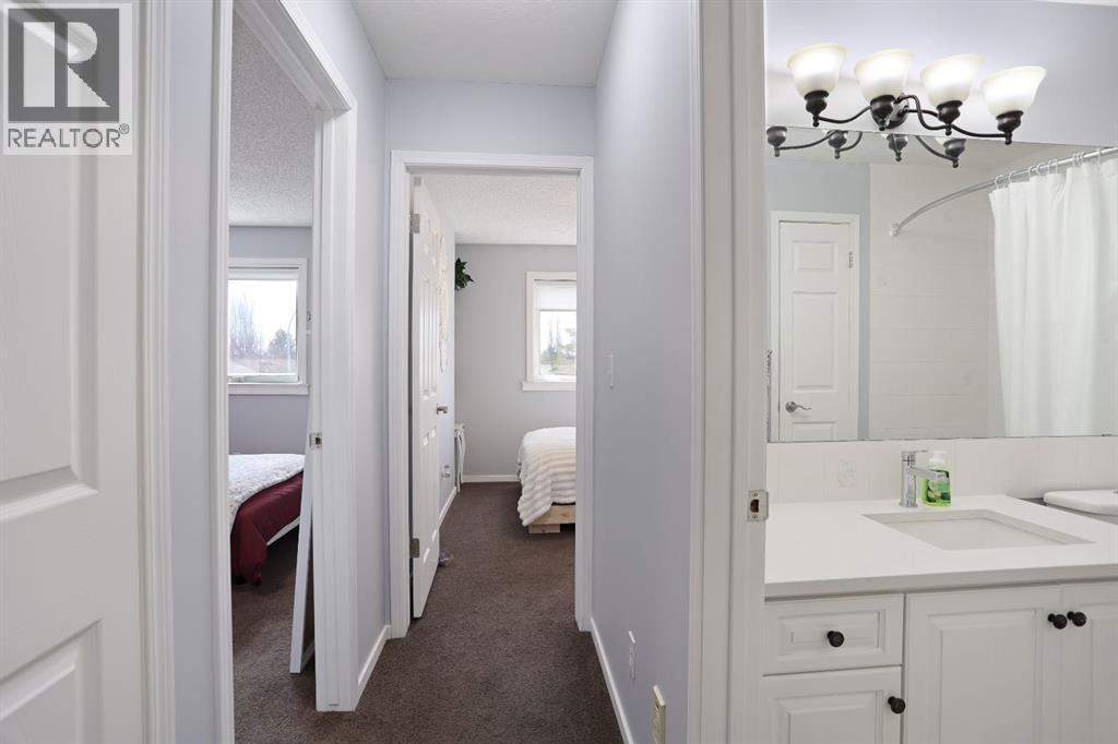 79 Parkland Close E, Brooks, Alberta  T1R 0M2 - Photo 24 - A2308144