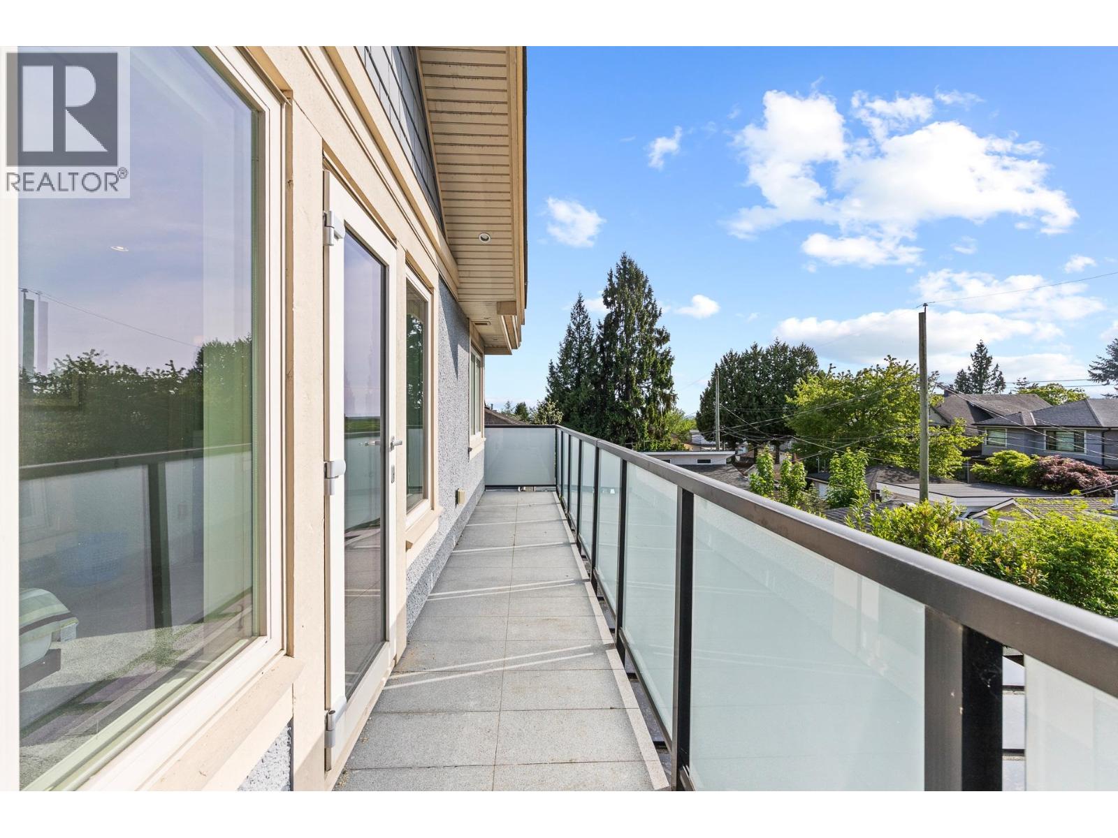 7547 Selkirk Street, Vancouver, British Columbia  V6P 4H3 - Photo 12 - R3120514